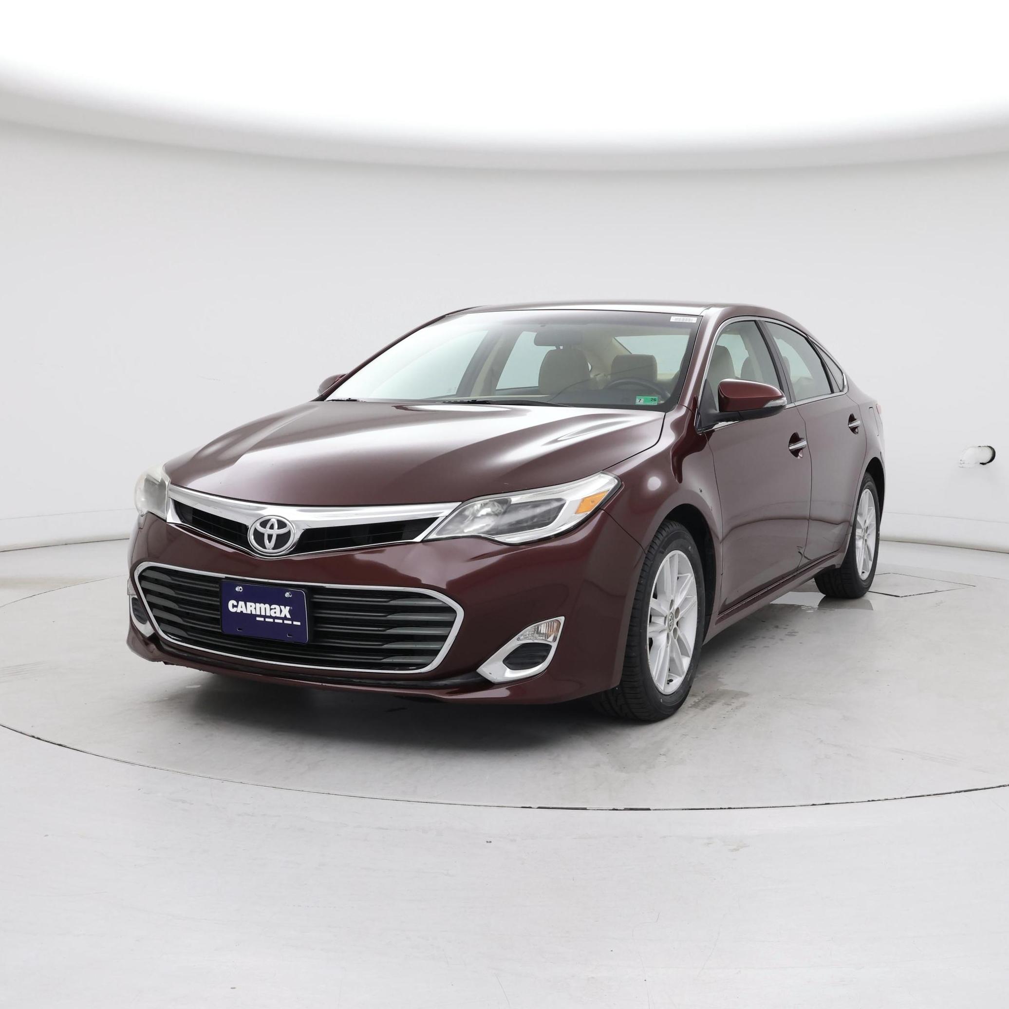 Thumbnail: 2015 Toyota Avalon - 4