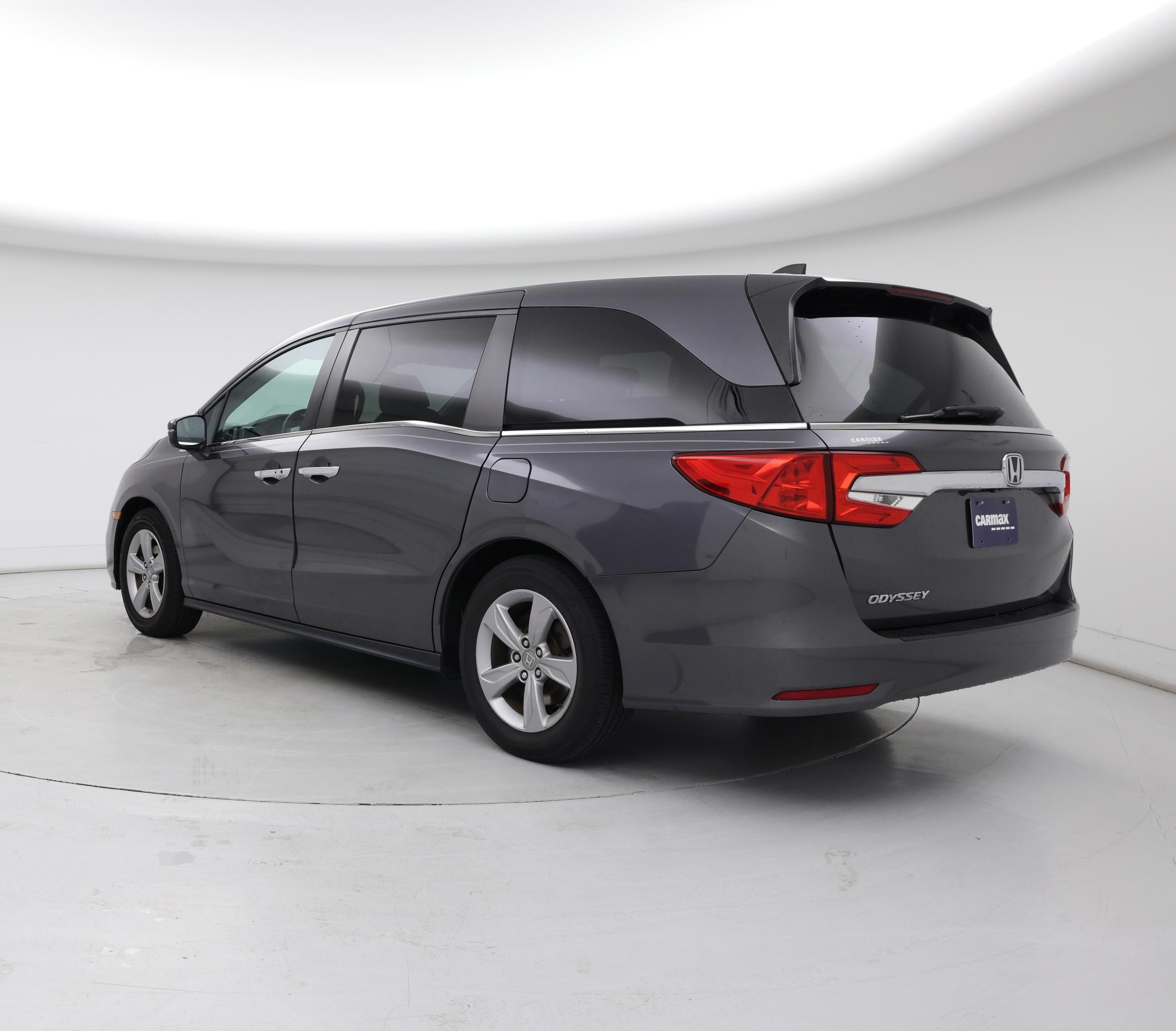 Thumbnail: 2019 Honda Odyssey - 2