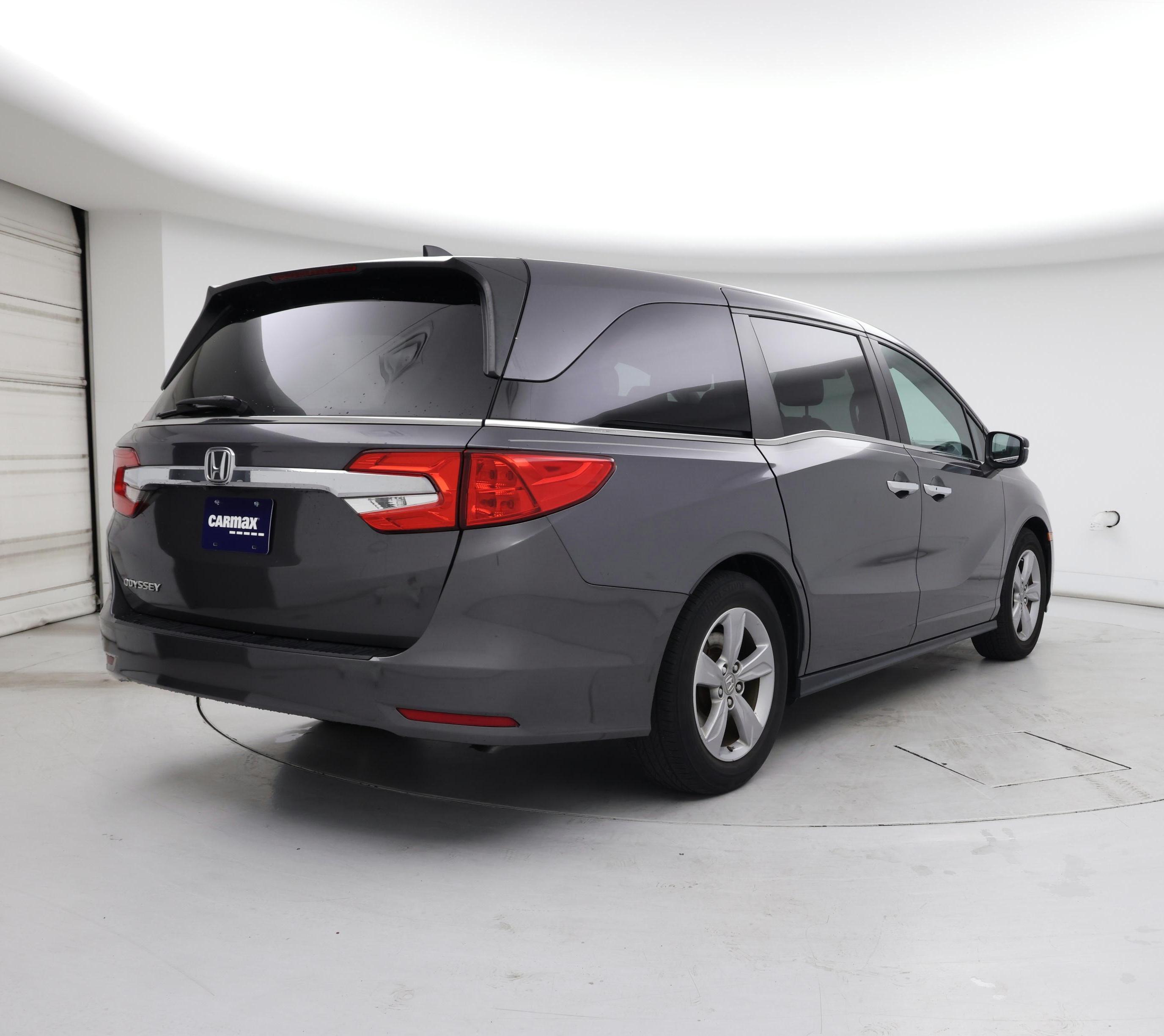 Thumbnail: 2019 Honda Odyssey - 8