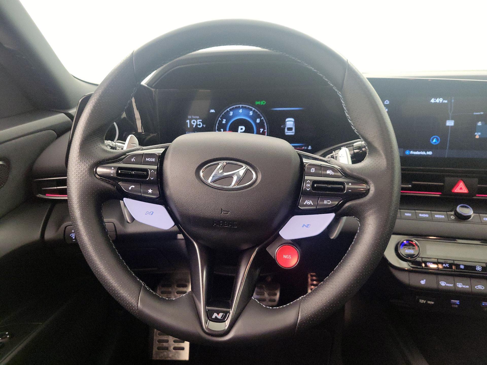 Thumbnail: 2023 Hyundai Elantra - 10