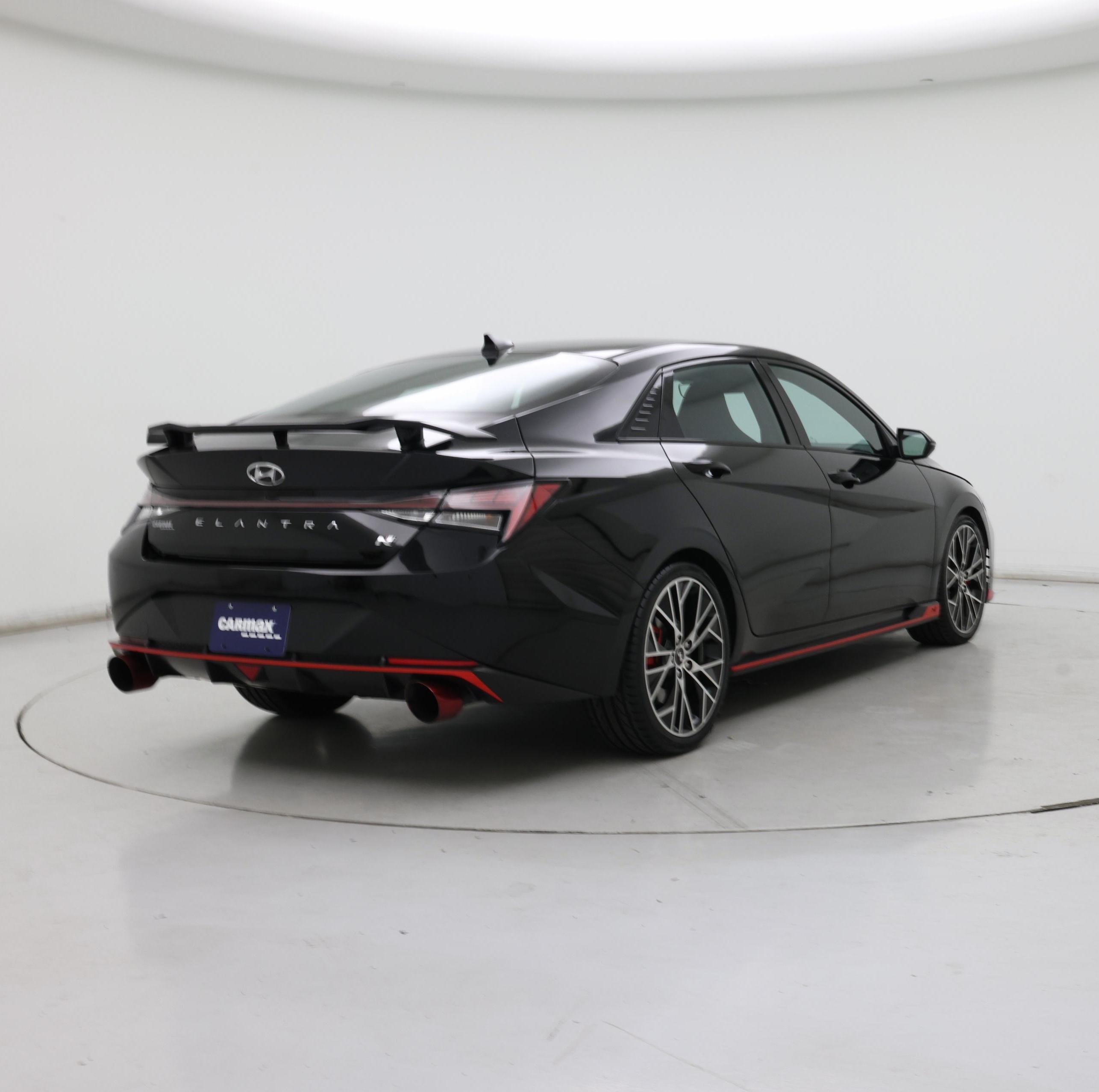 Thumbnail: 2023 Hyundai Elantra - 8