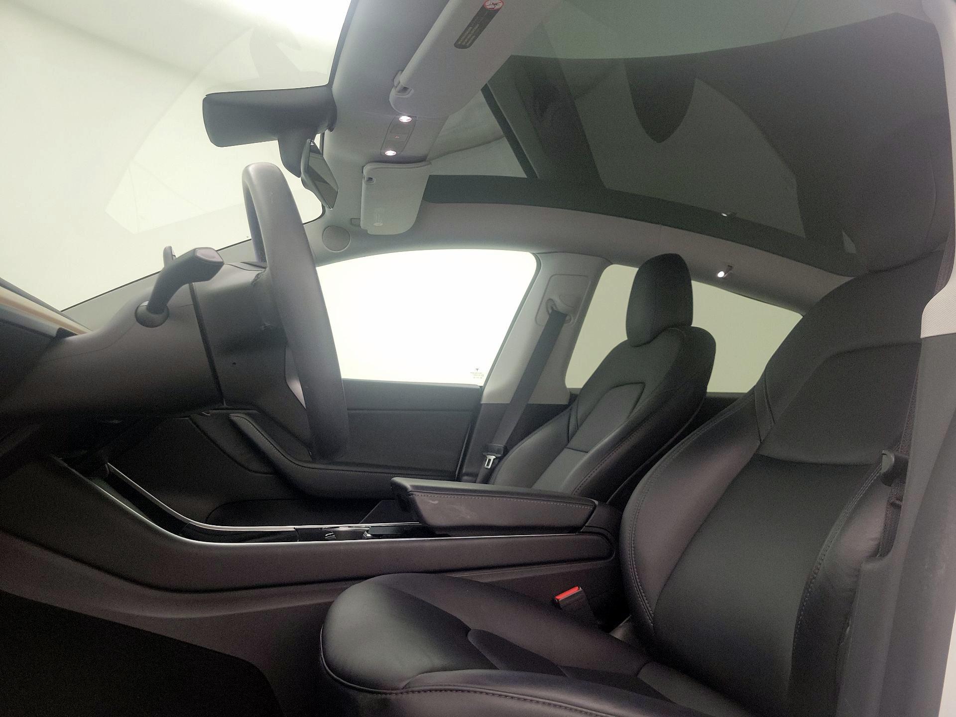Thumbnail: 2020 Tesla Model Y - 19
