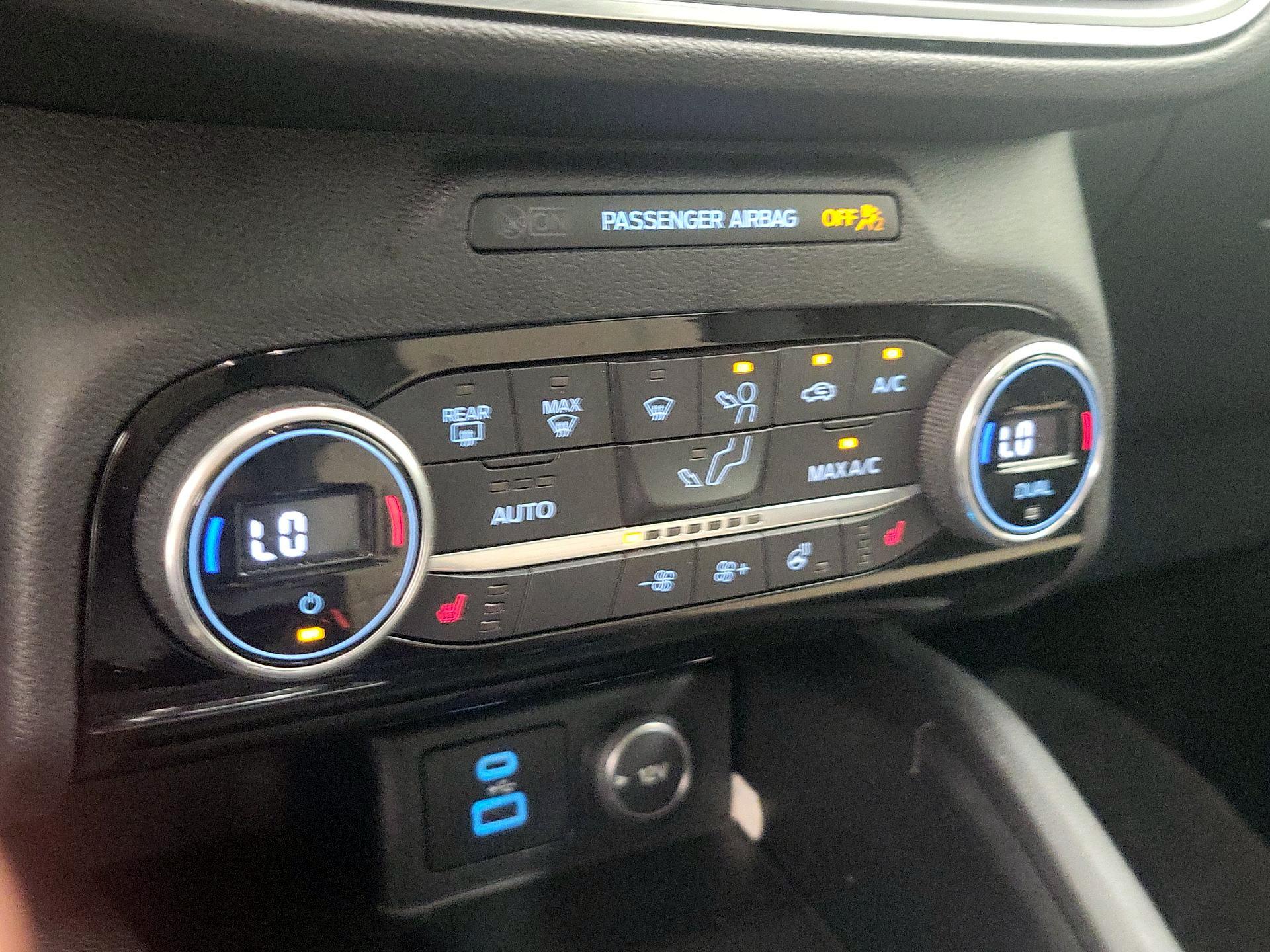 Thumbnail: 2021 Ford Escape - 17