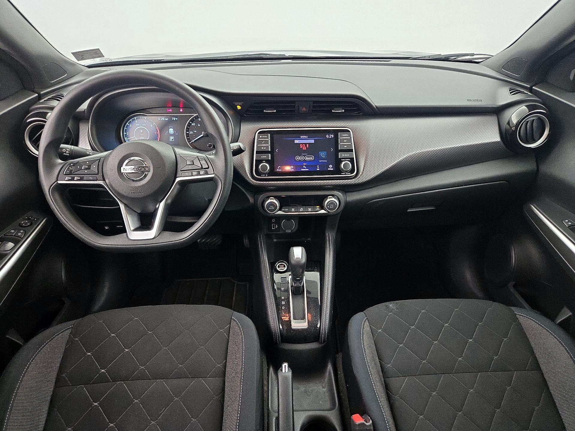 Thumbnail: 2018 Nissan Kicks - 9