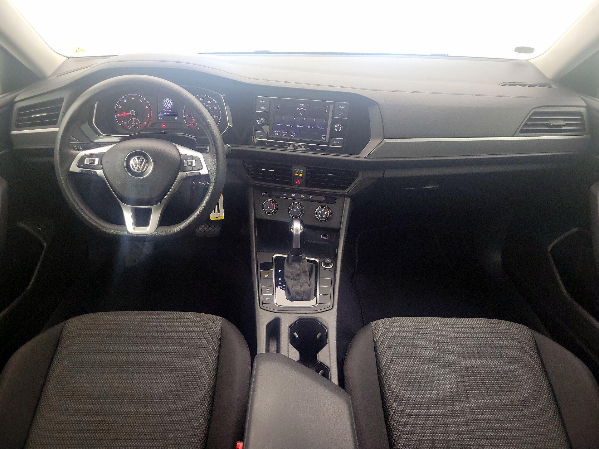 Thumbnail: 2019 Volkswagen Jetta - 9
