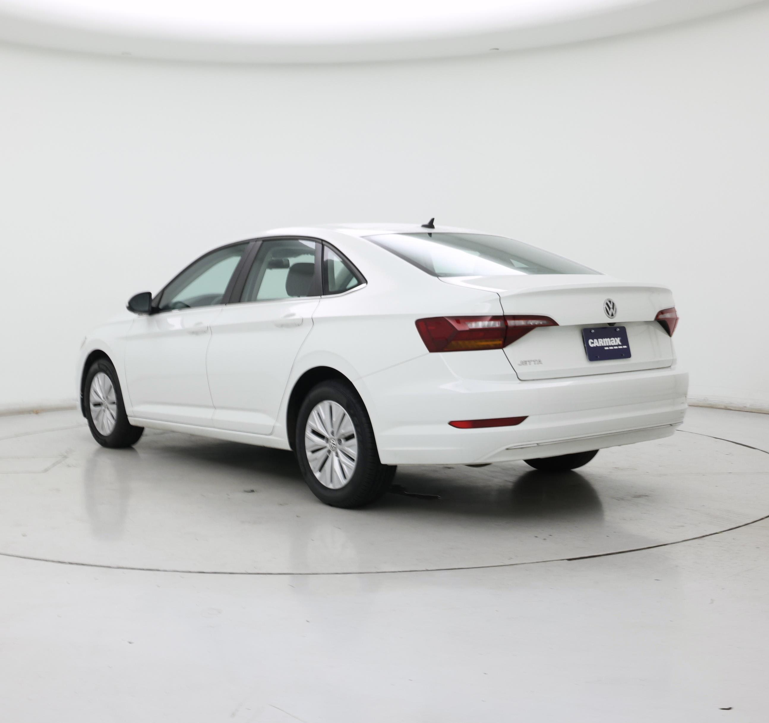 Thumbnail: 2019 Volkswagen Jetta - 2
