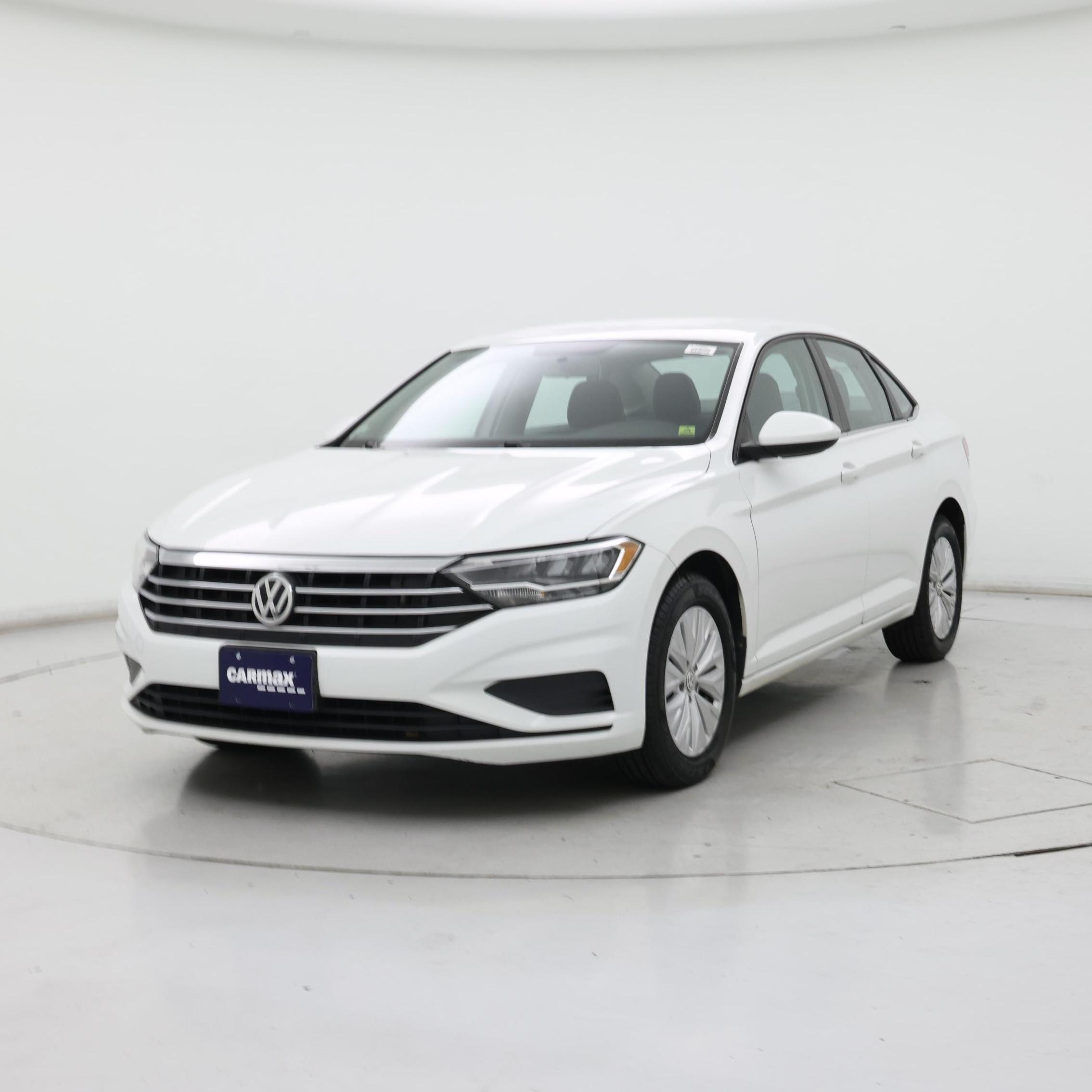 Thumbnail: 2019 Volkswagen Jetta - 4