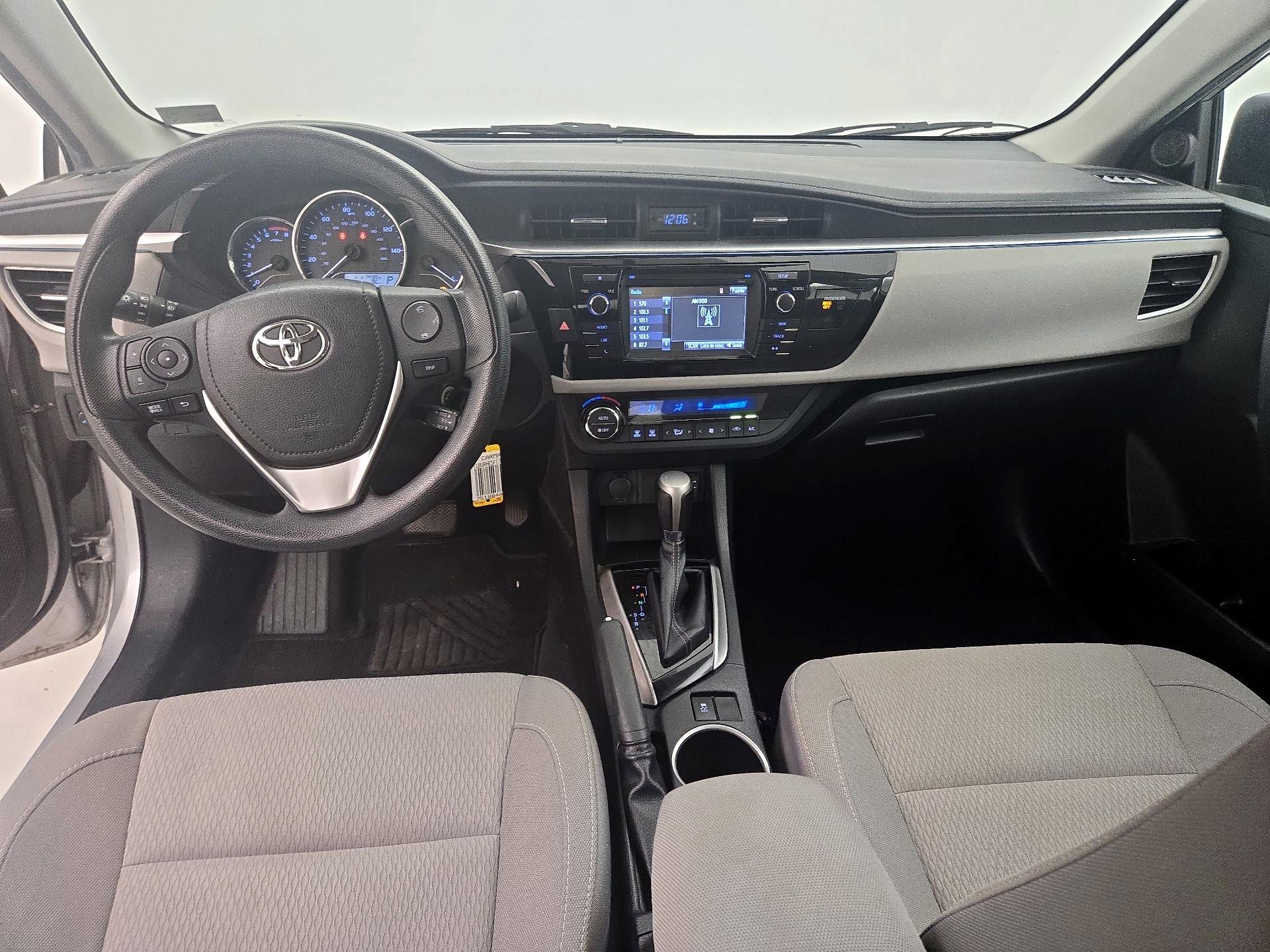 Thumbnail: 2015 Toyota Corolla - 9