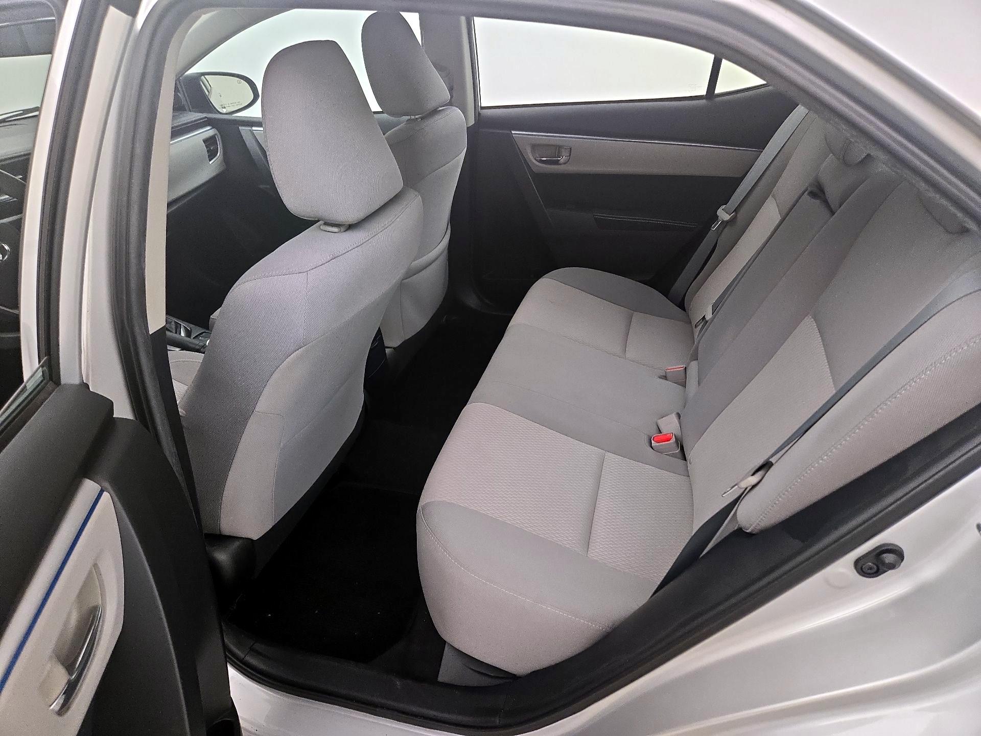 Thumbnail: 2015 Toyota Corolla - 19