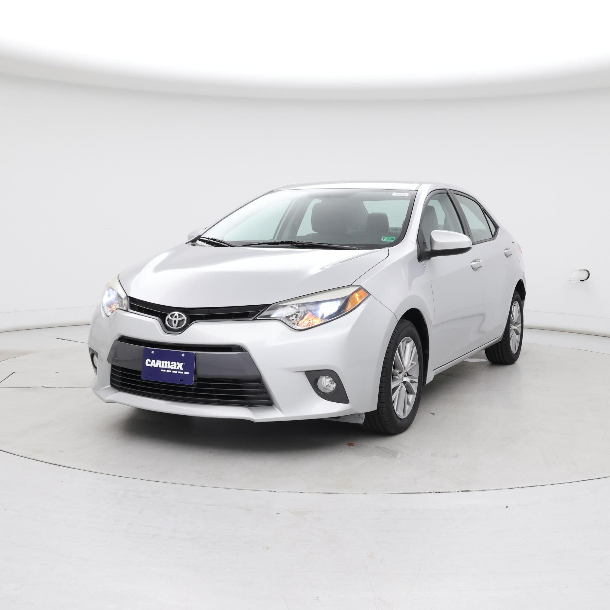Thumbnail: 2015 Toyota Corolla - 4