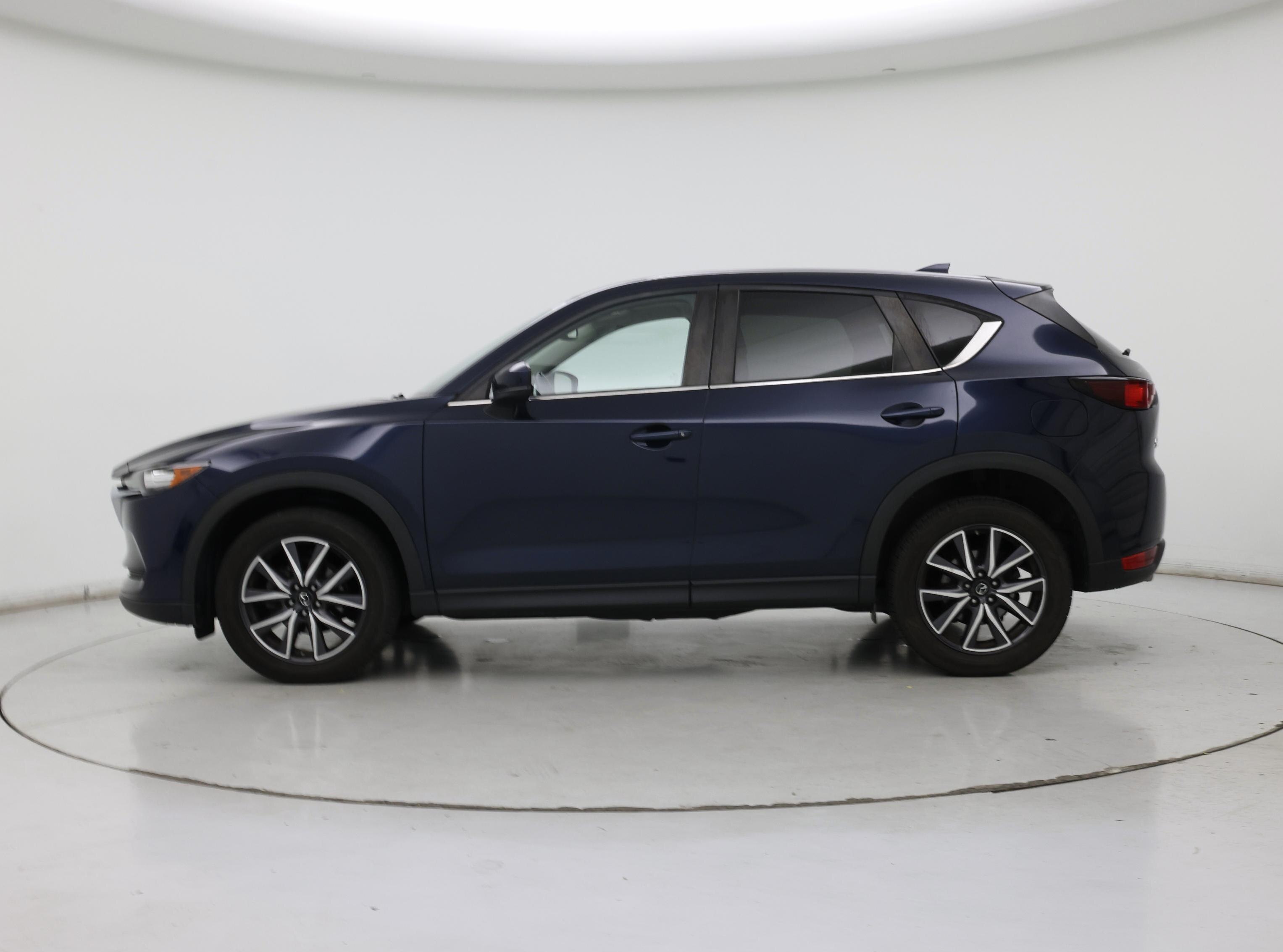 Thumbnail: 2018 Mazda CX-5 - 3