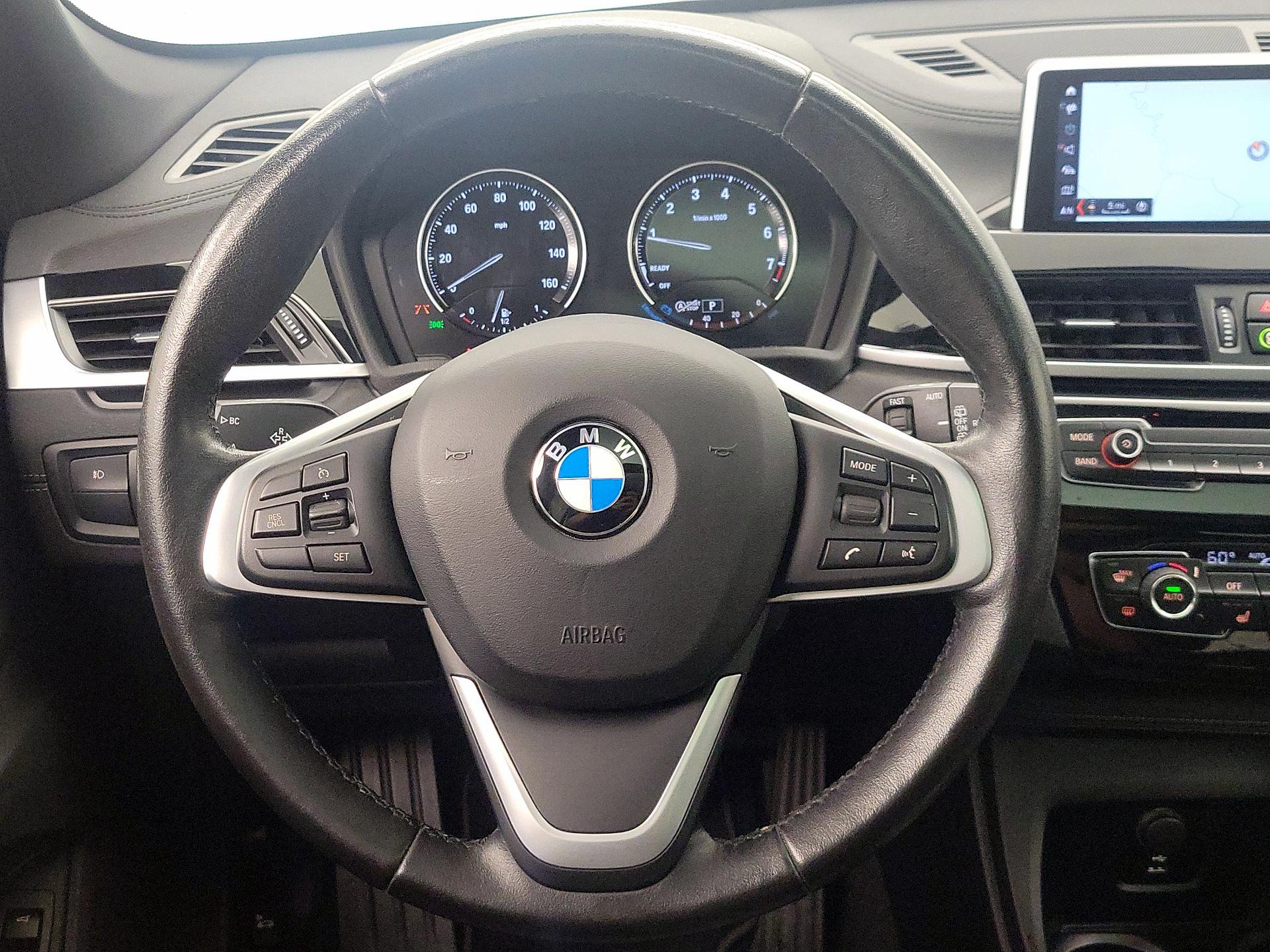 Thumbnail: 2020 BMW X1 - 10