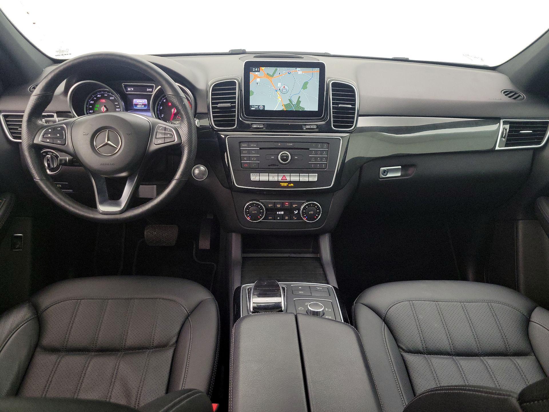 Thumbnail: 2016 Mercedes-Benz GLE - 9