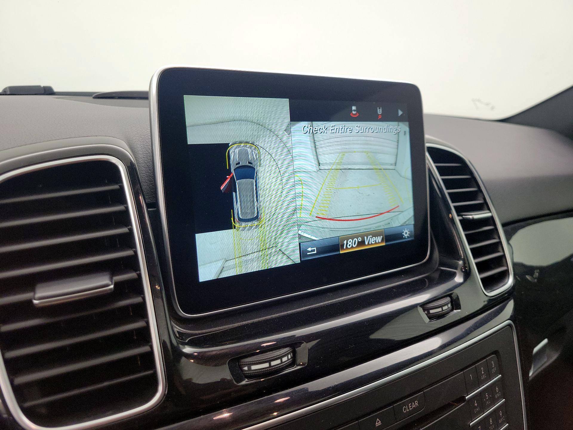 Thumbnail: 2016 Mercedes-Benz GLE - 15