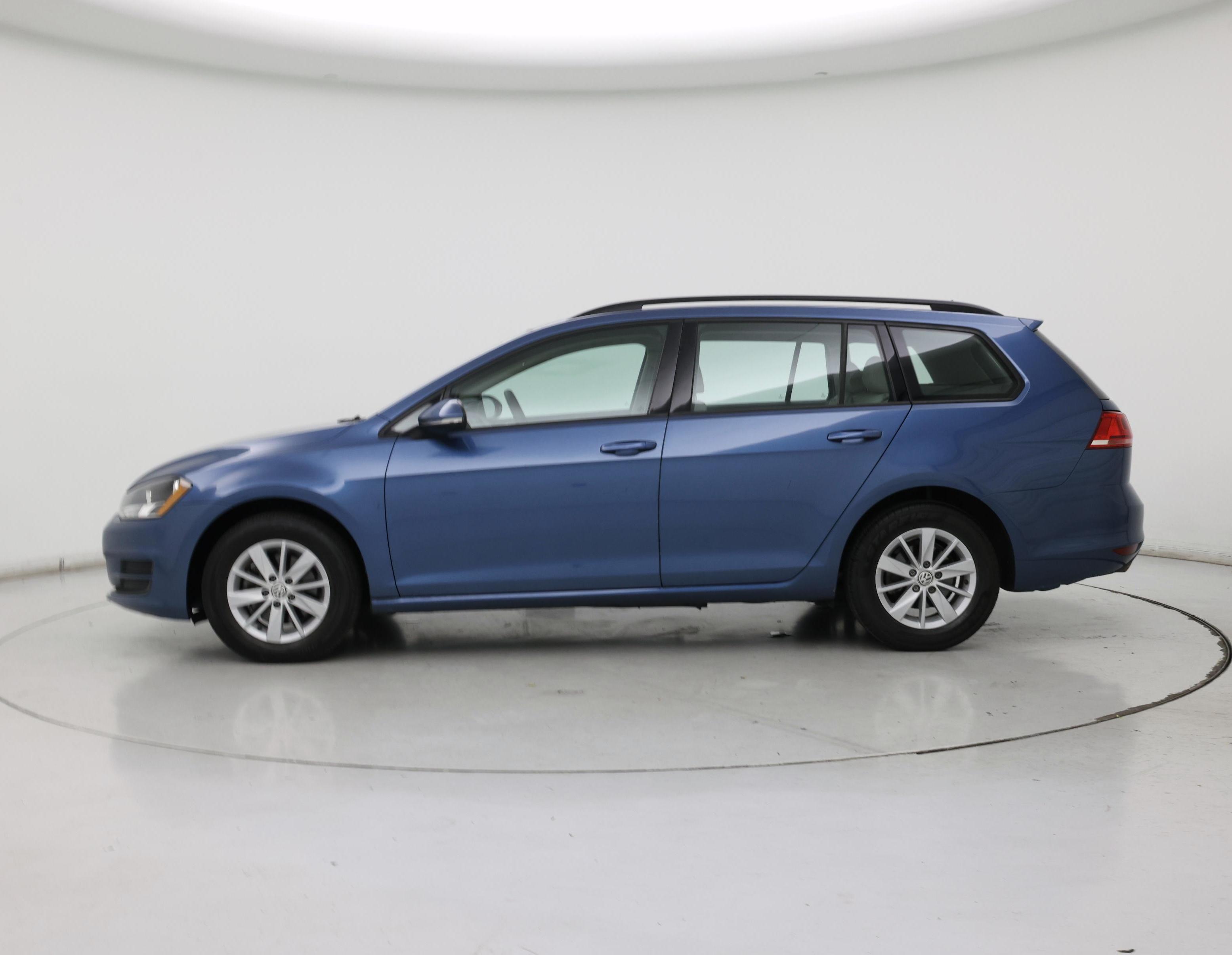 Thumbnail: 2016 Volkswagen Golf - 3