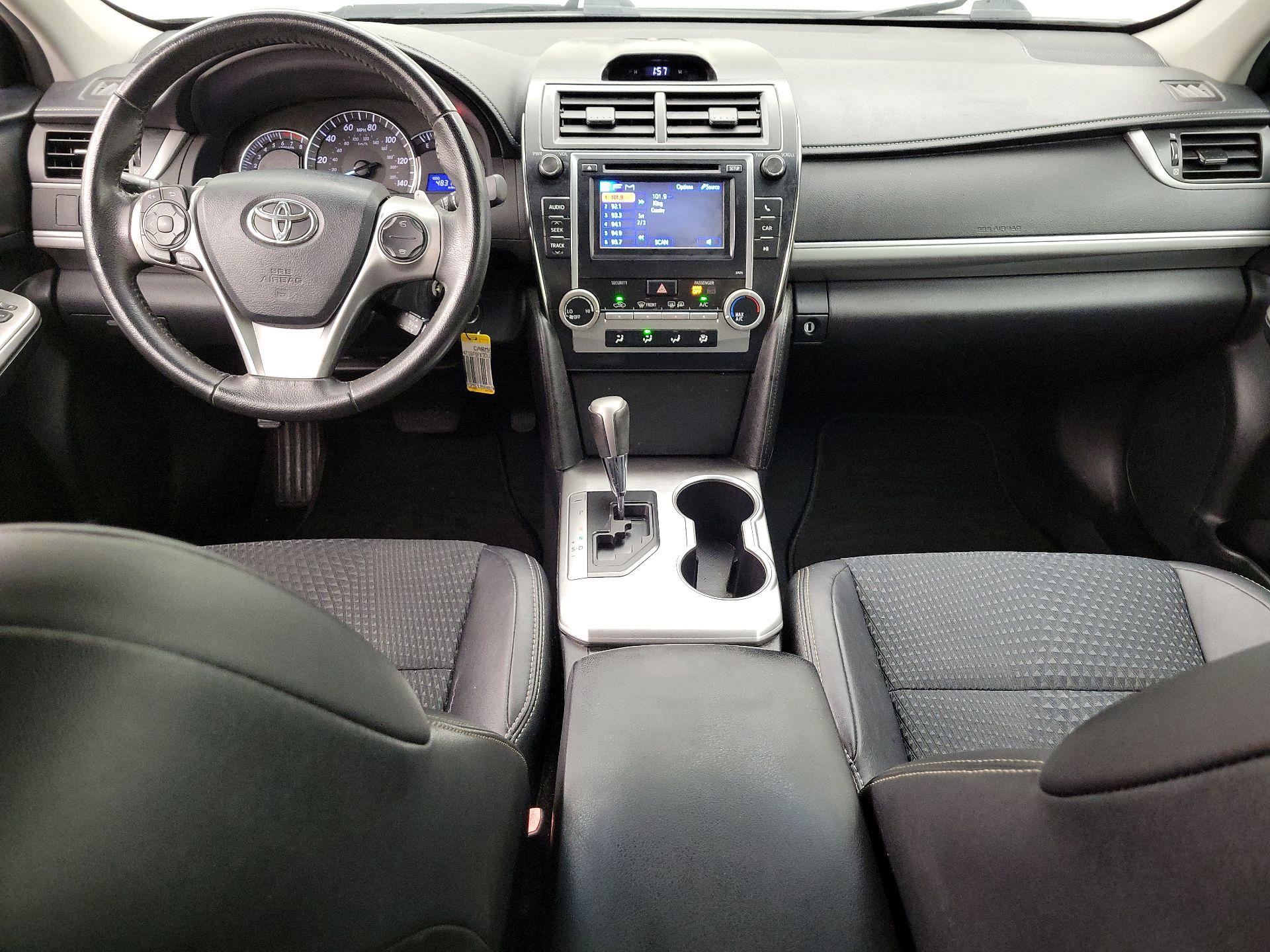 Thumbnail: 2013 Toyota Camry - 9