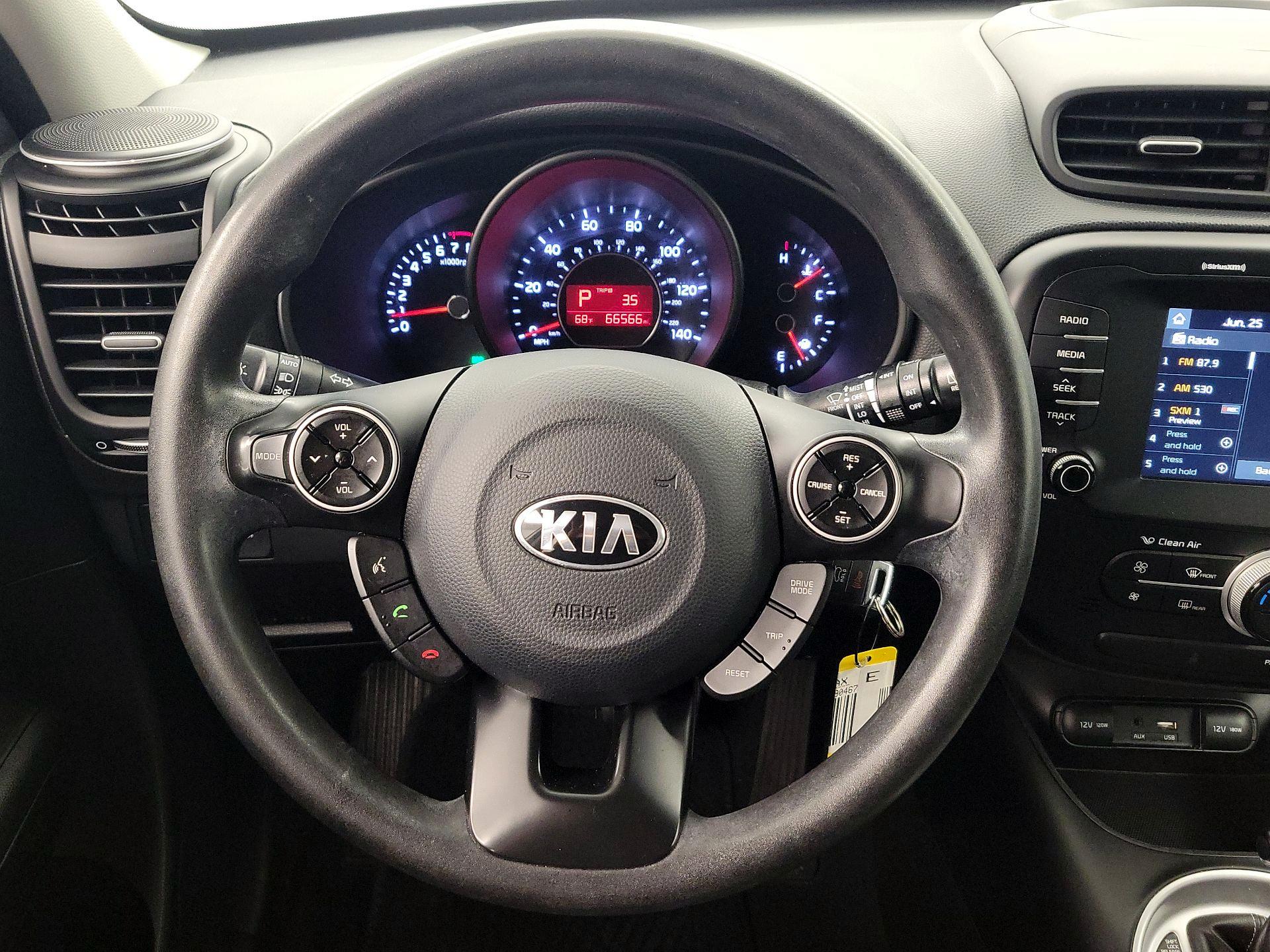 Thumbnail: 2018 Kia Soul - 10