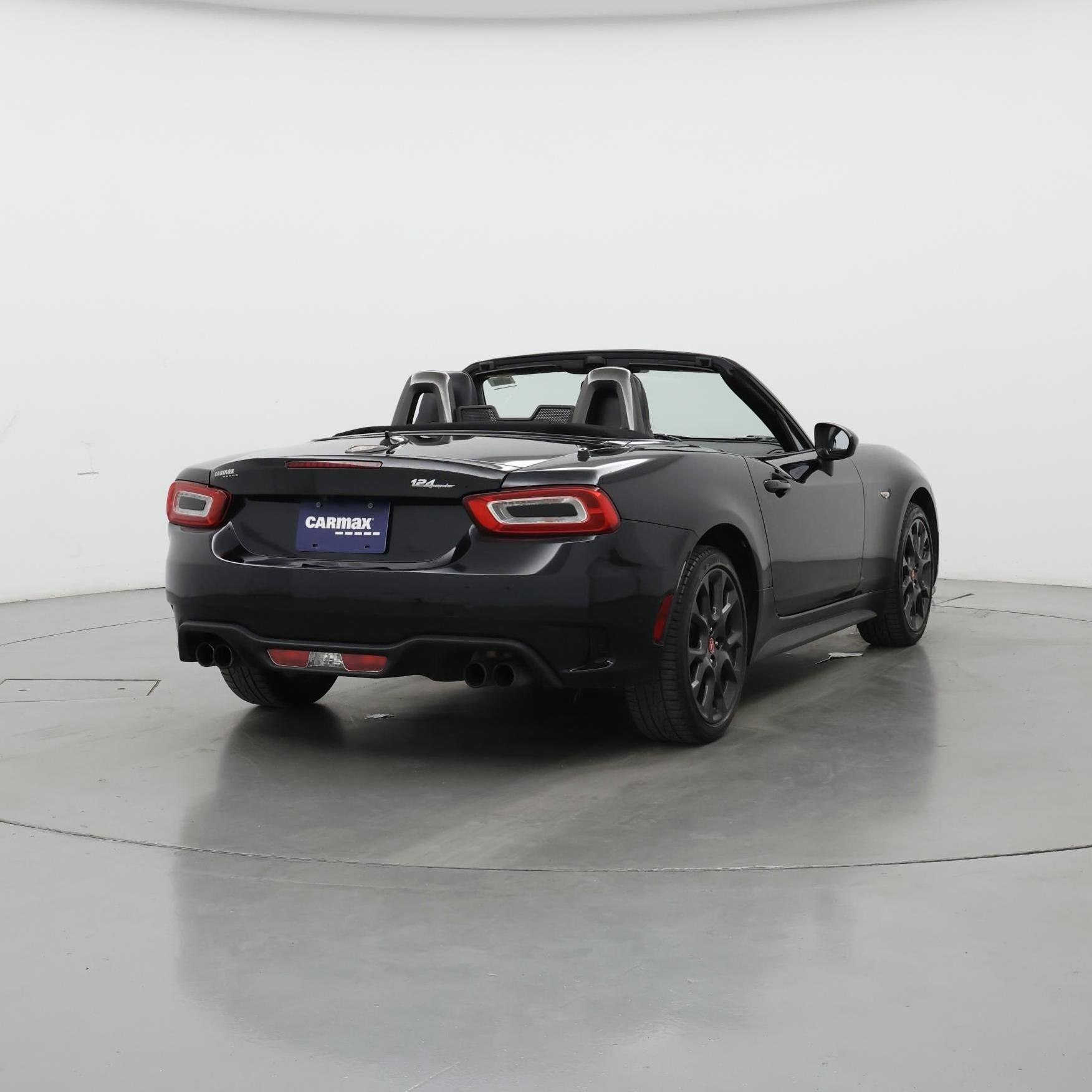 Thumbnail: 2019 Fiat 124 Spider - 8