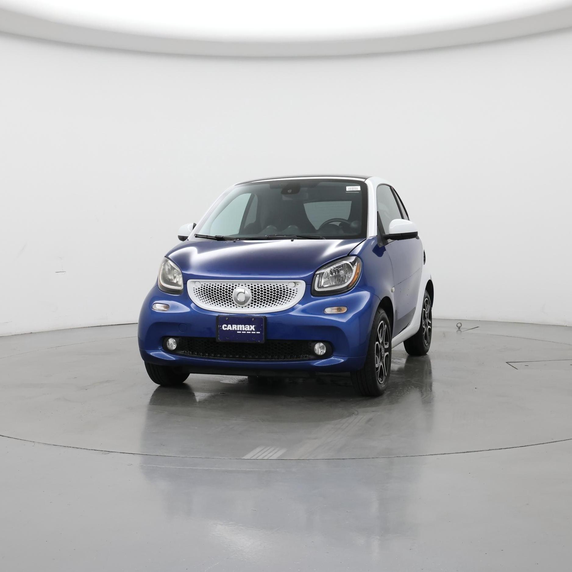 Thumbnail: 2016 smart fortwo - 4