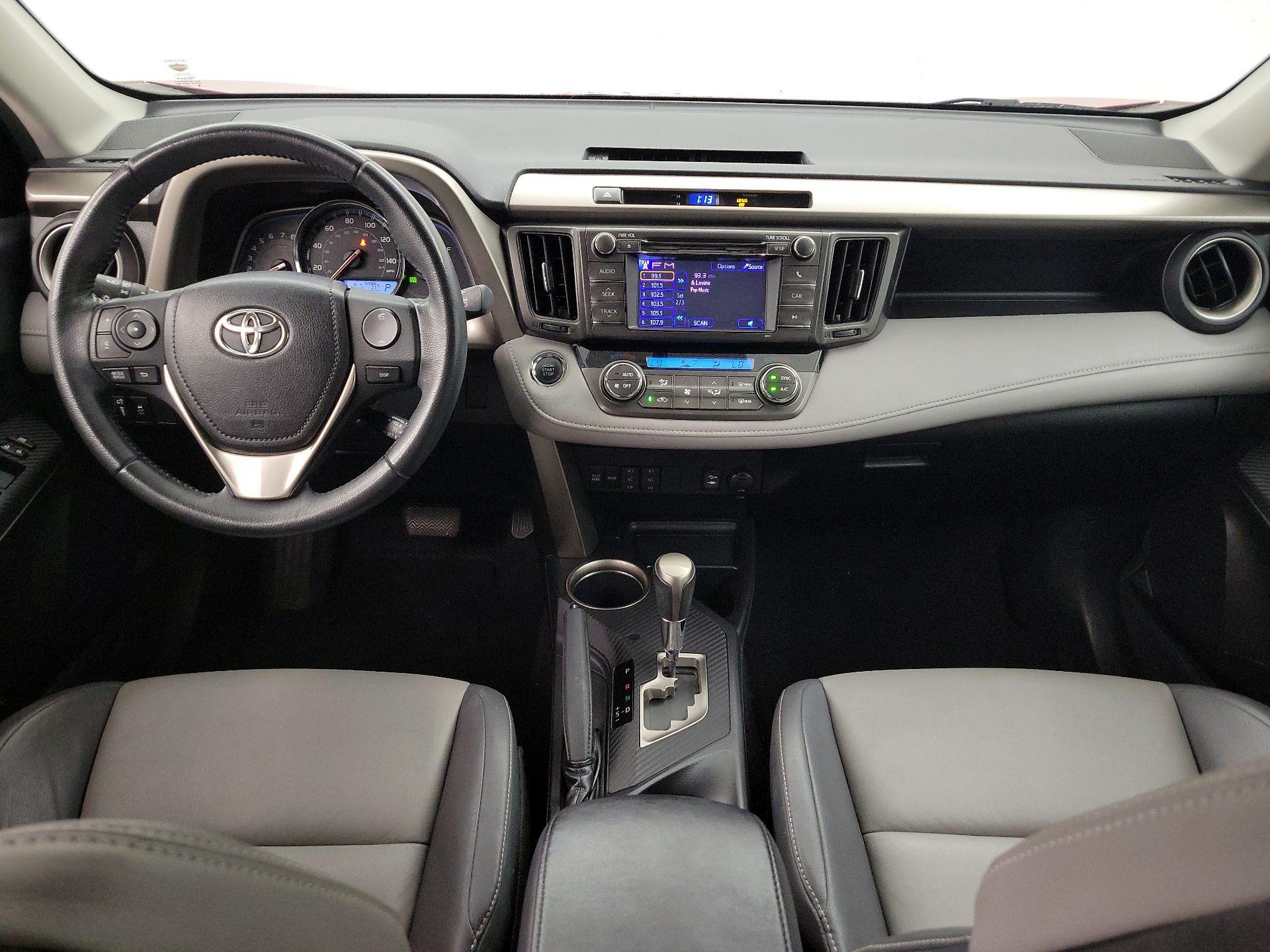 Thumbnail: 2013 Toyota RAV4 - 9
