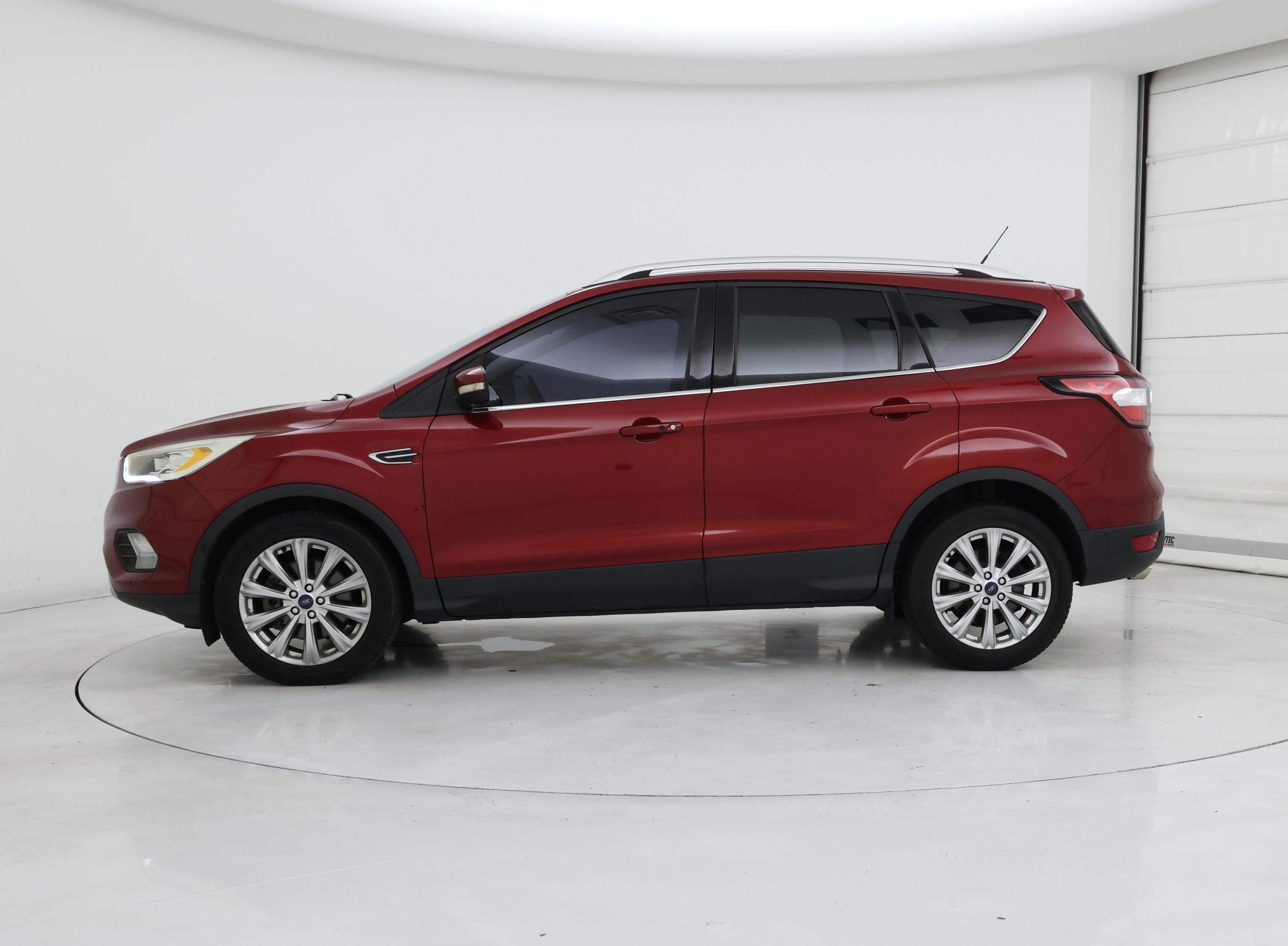 Thumbnail: 2018 Ford Escape - 3