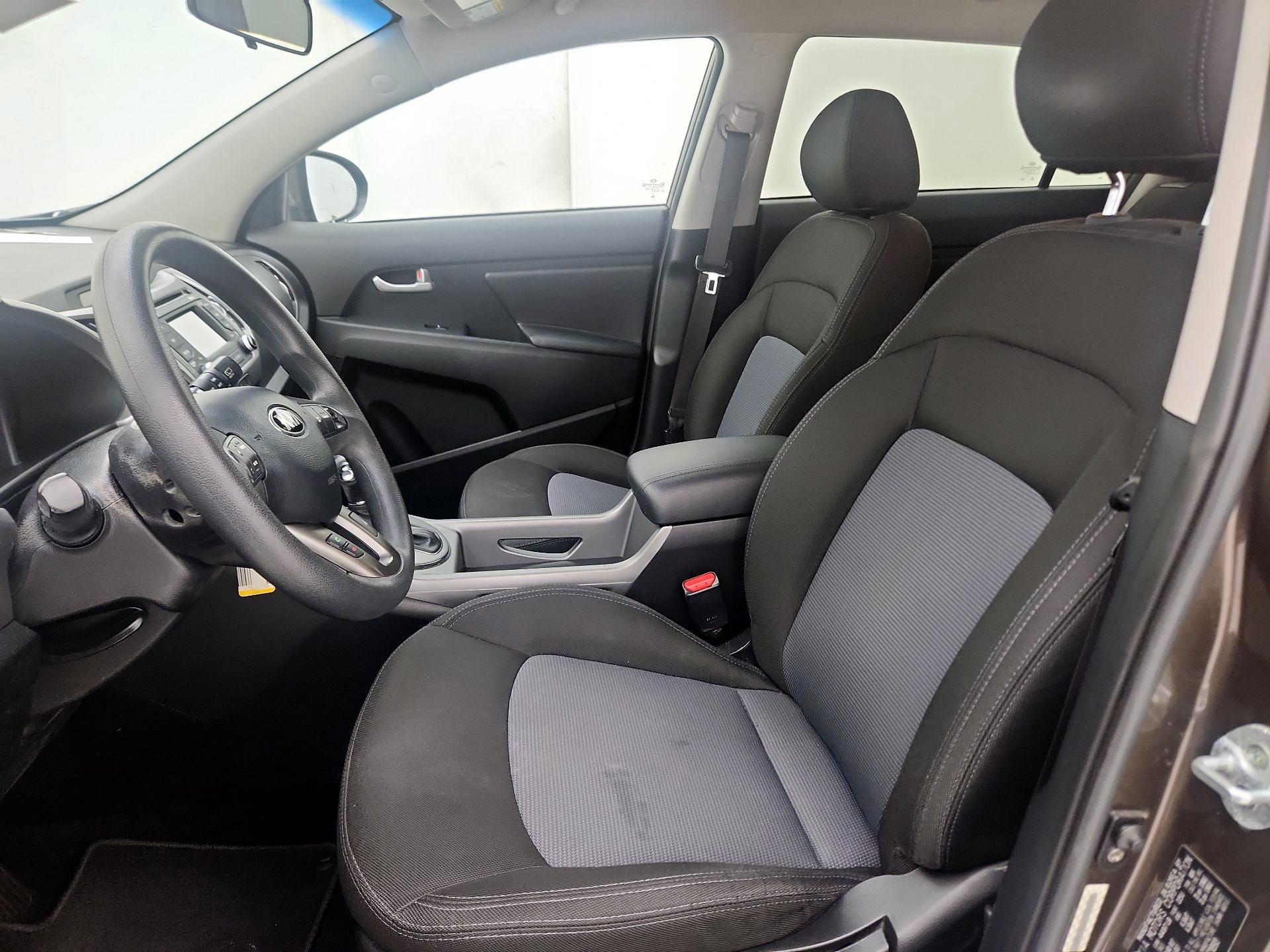 Thumbnail: 2015 Kia Sportage - 11