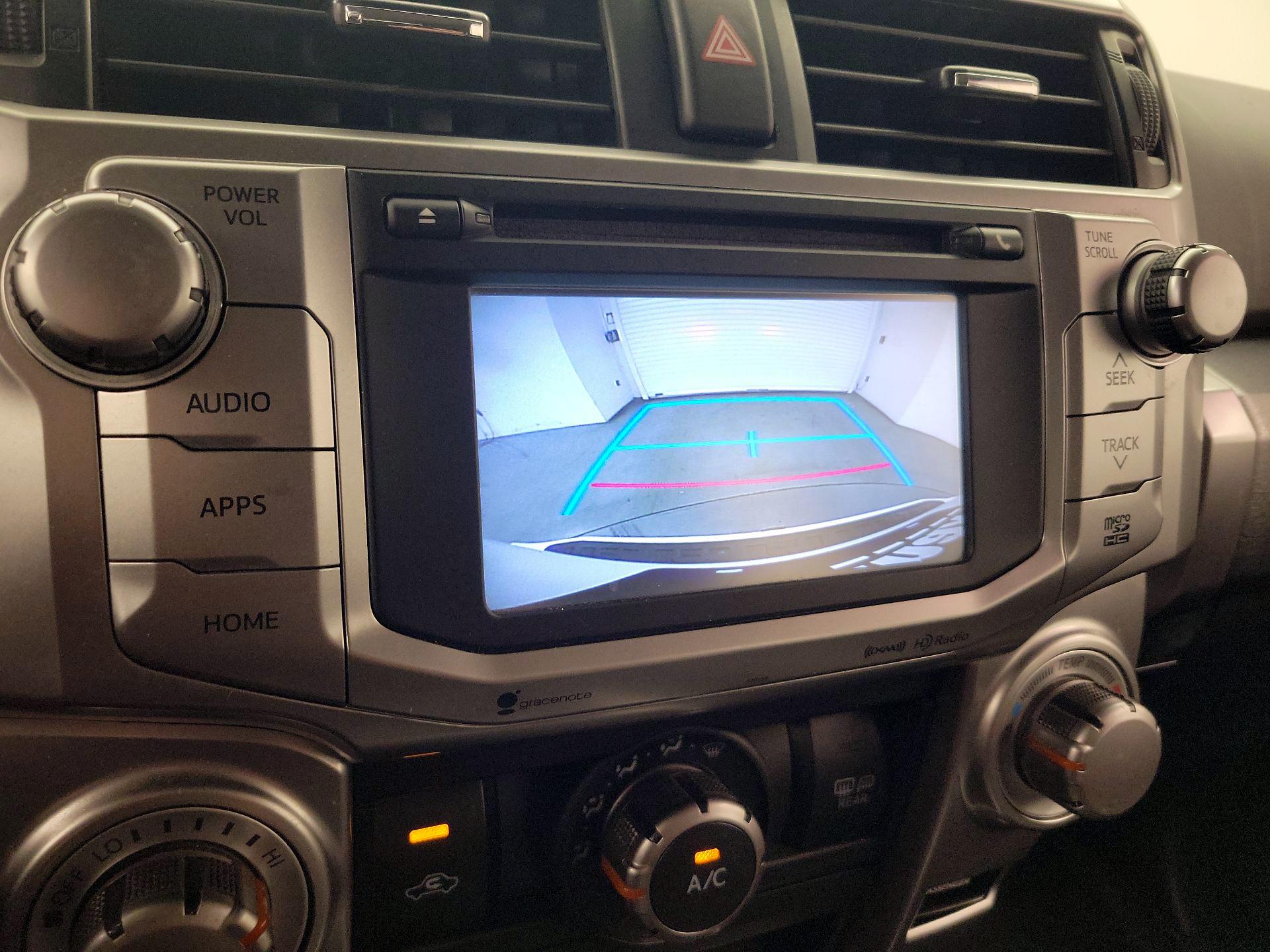 Thumbnail: 2016 Toyota 4Runner - 14