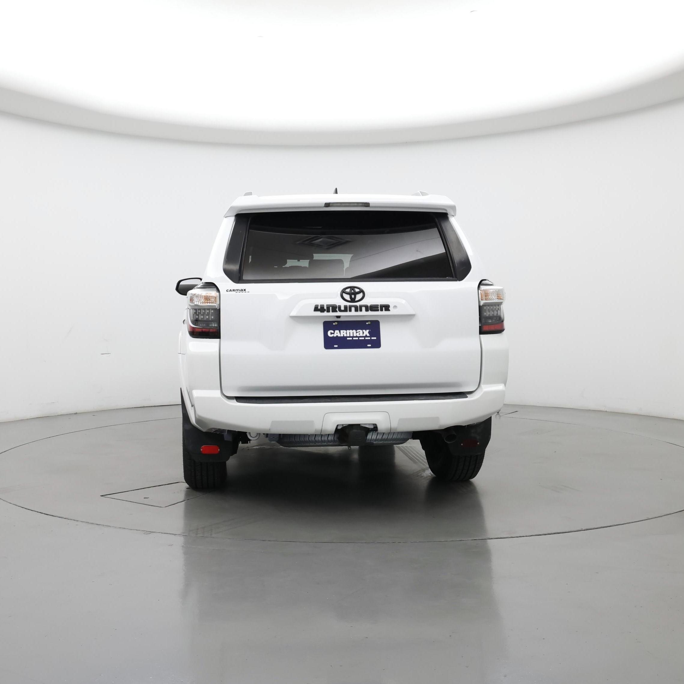 Thumbnail: 2016 Toyota 4Runner - 6