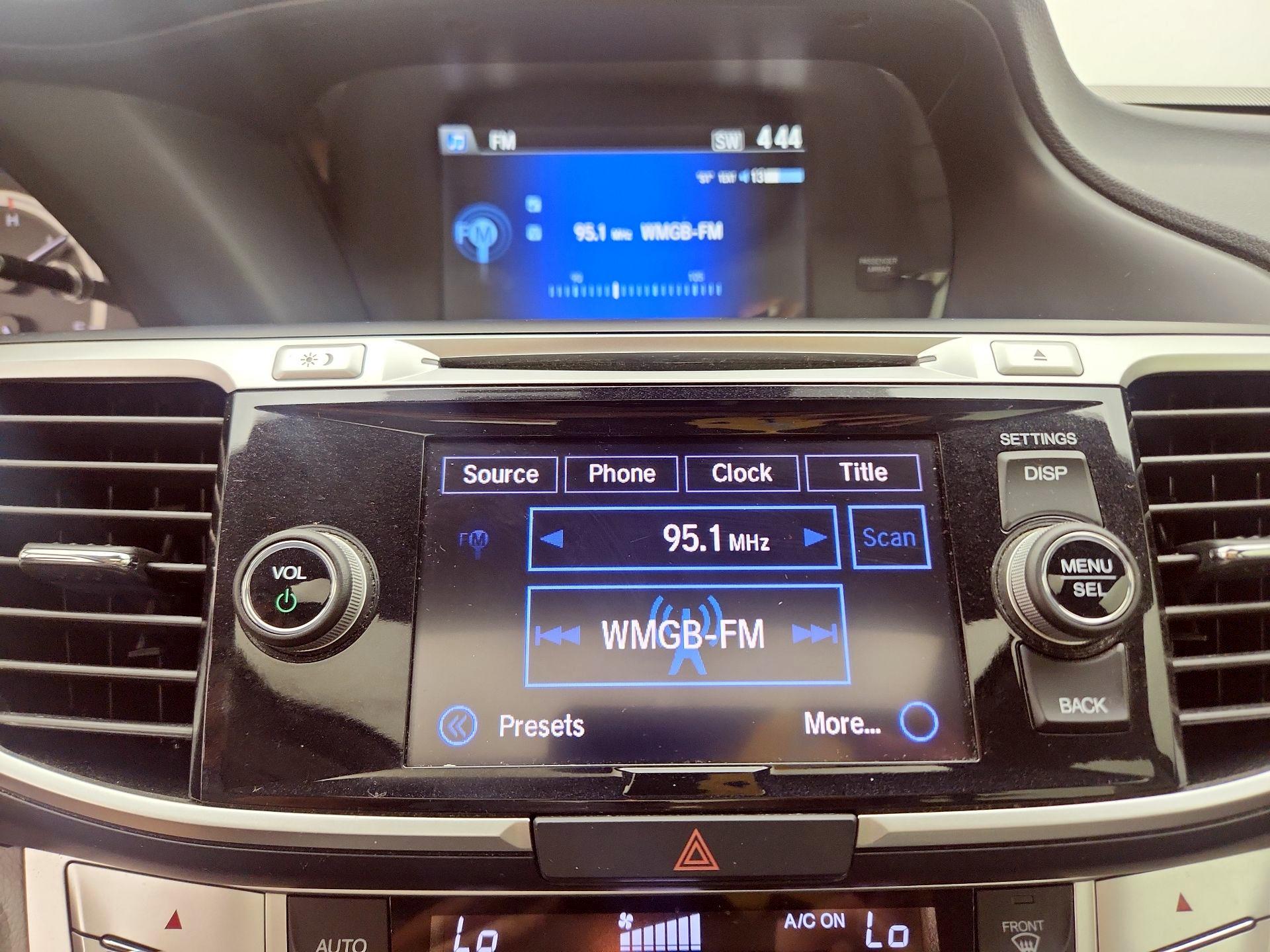 Thumbnail: 2015 Honda Accord - 15