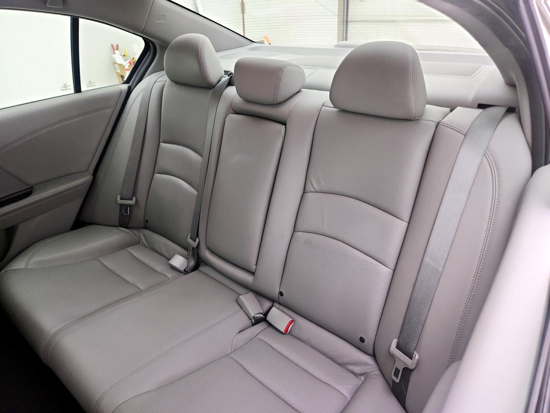Thumbnail: 2015 Honda Accord - 20