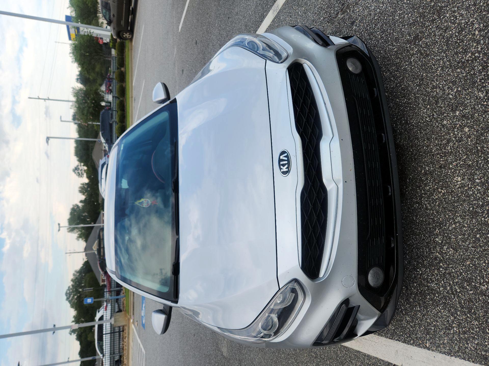 Thumbnail: 2021 Kia Forte - 17