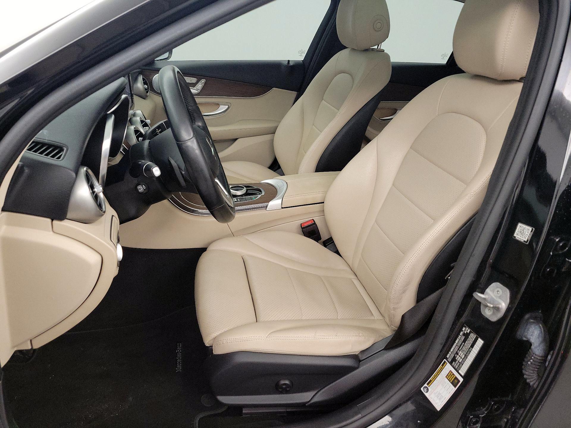 Thumbnail: 2019 Mercedes-Benz C-Class - 12