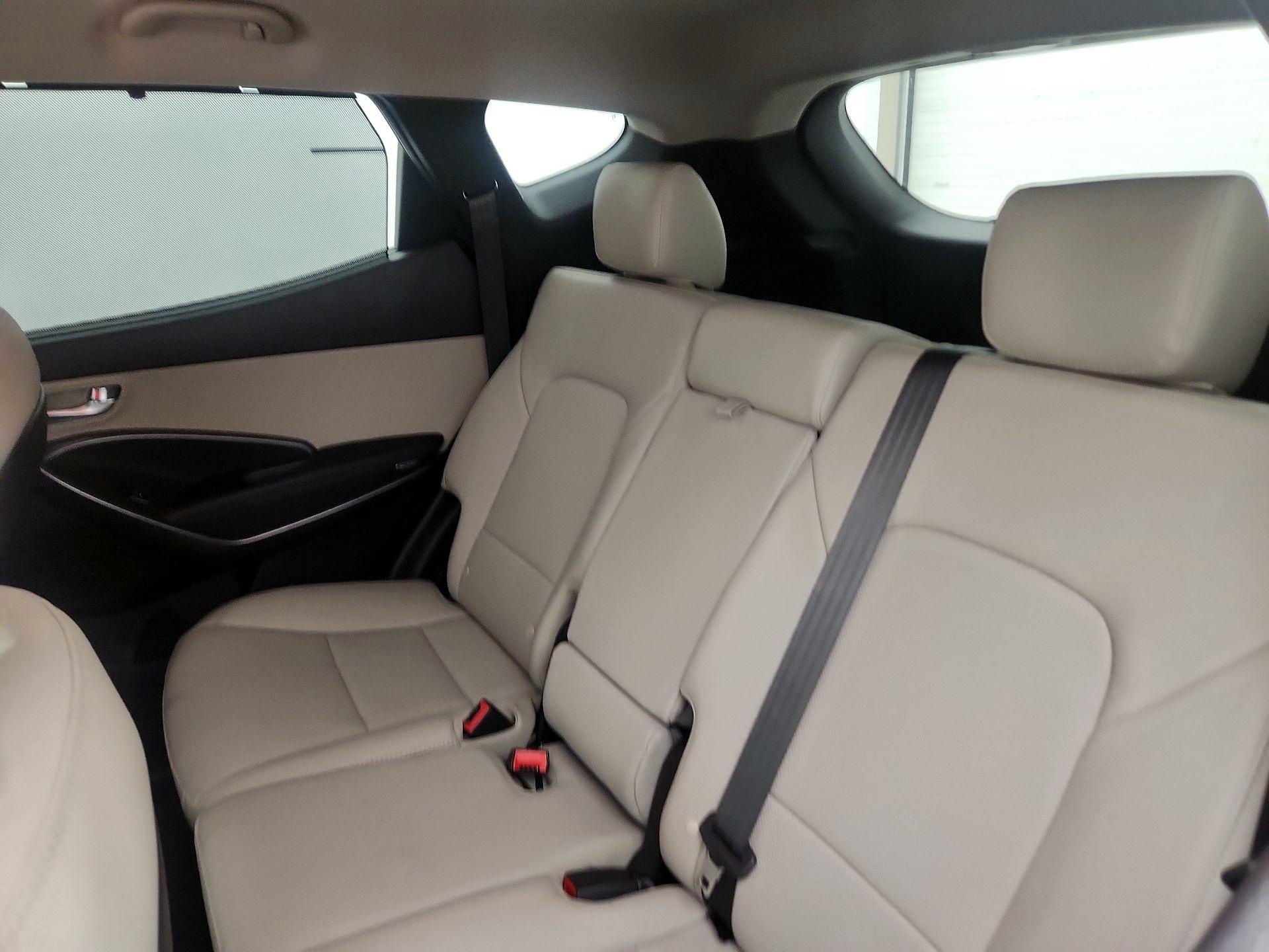 Thumbnail: 2018 Hyundai Santa Fe - 19