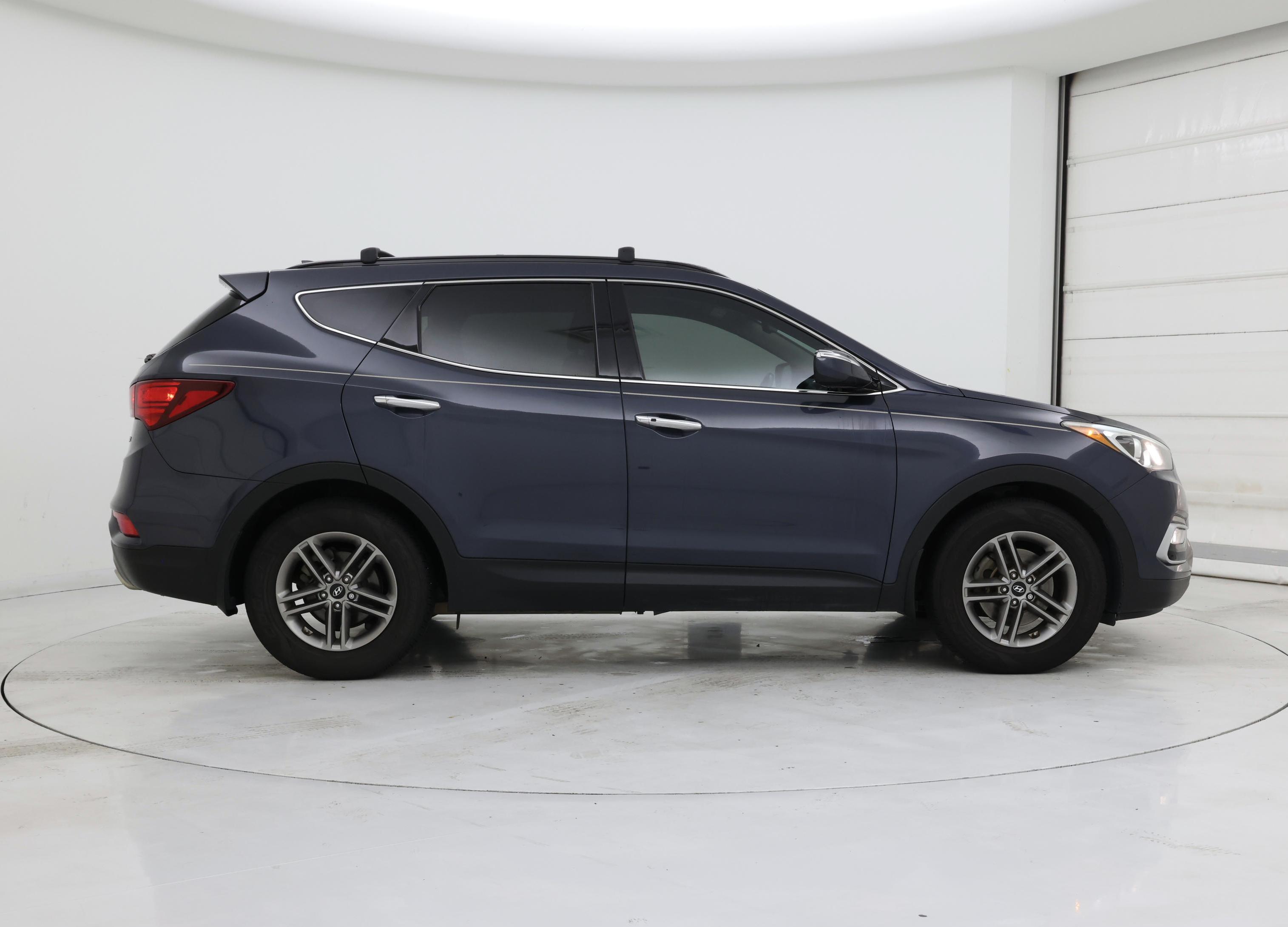 Thumbnail: 2018 Hyundai Santa Fe - 7