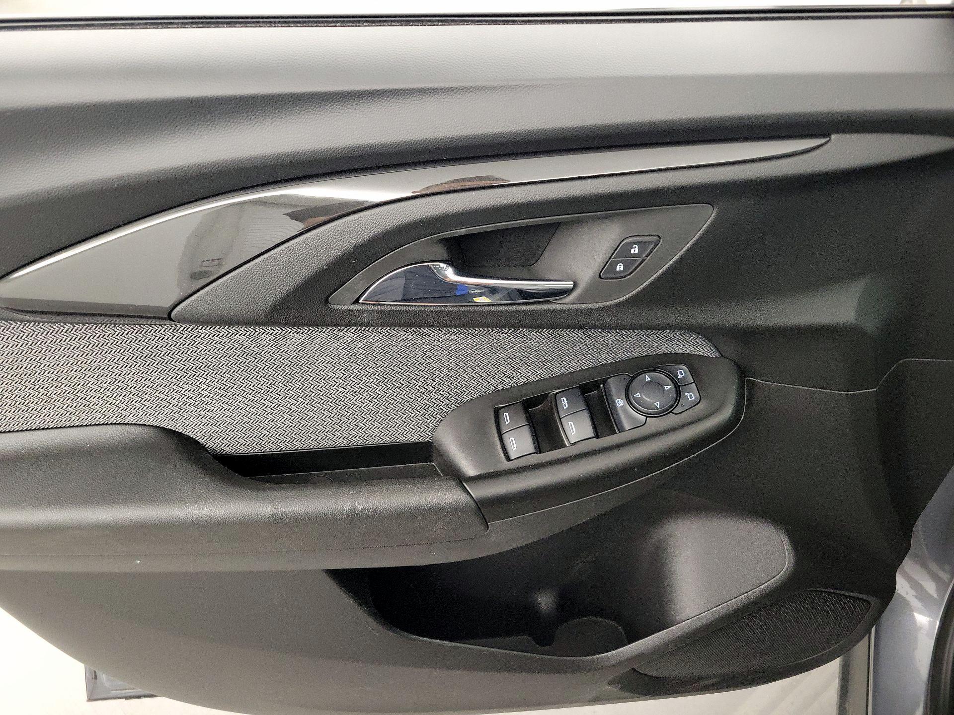 Thumbnail: 2022 Chevrolet TrailBlazer - 12