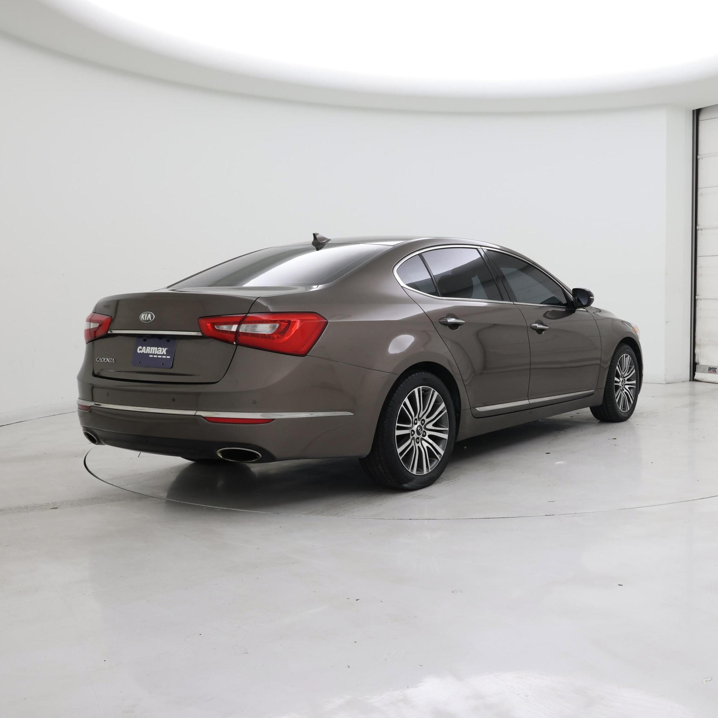 Thumbnail: 2014 Kia Cadenza - 8