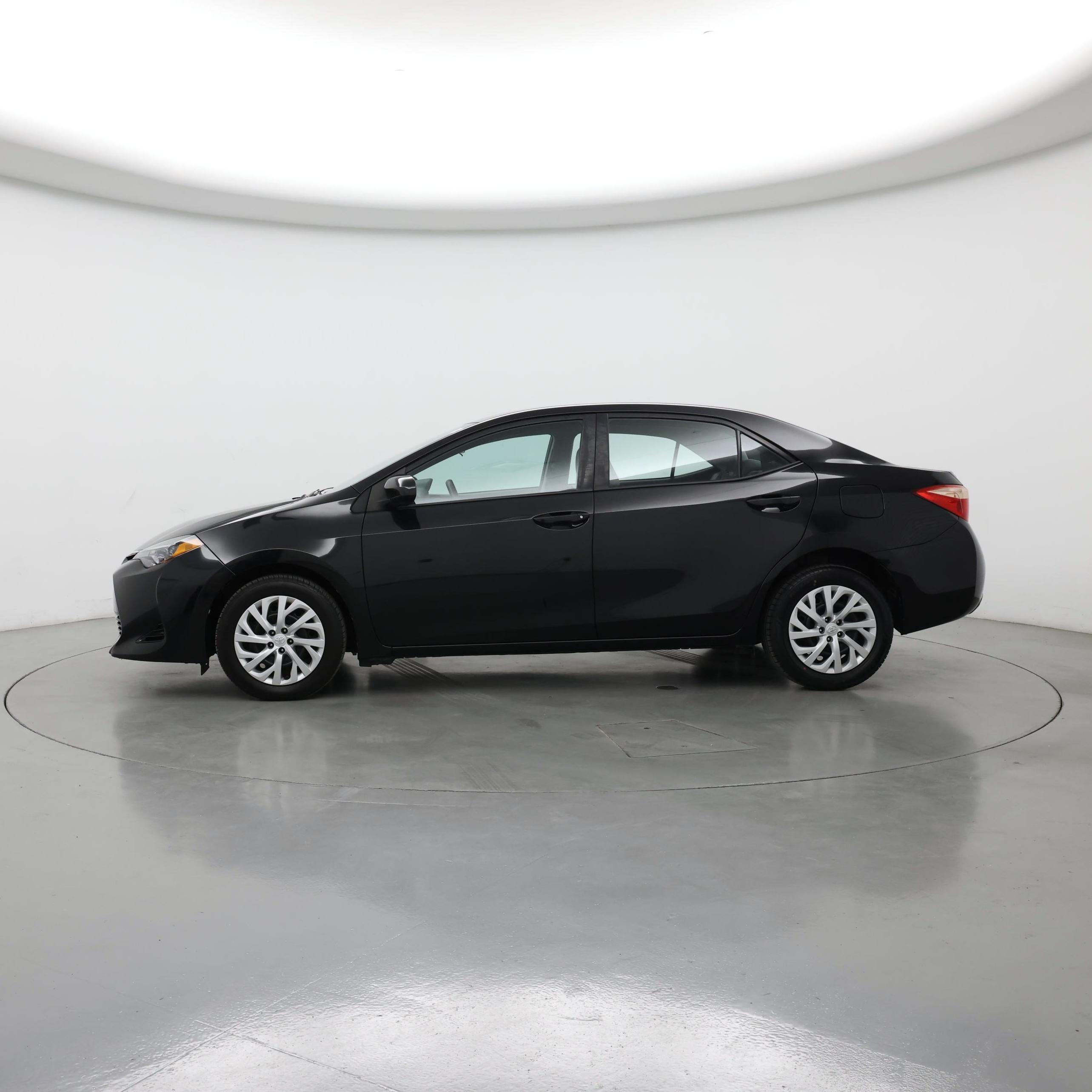 Thumbnail: 2019 Toyota Corolla - 3