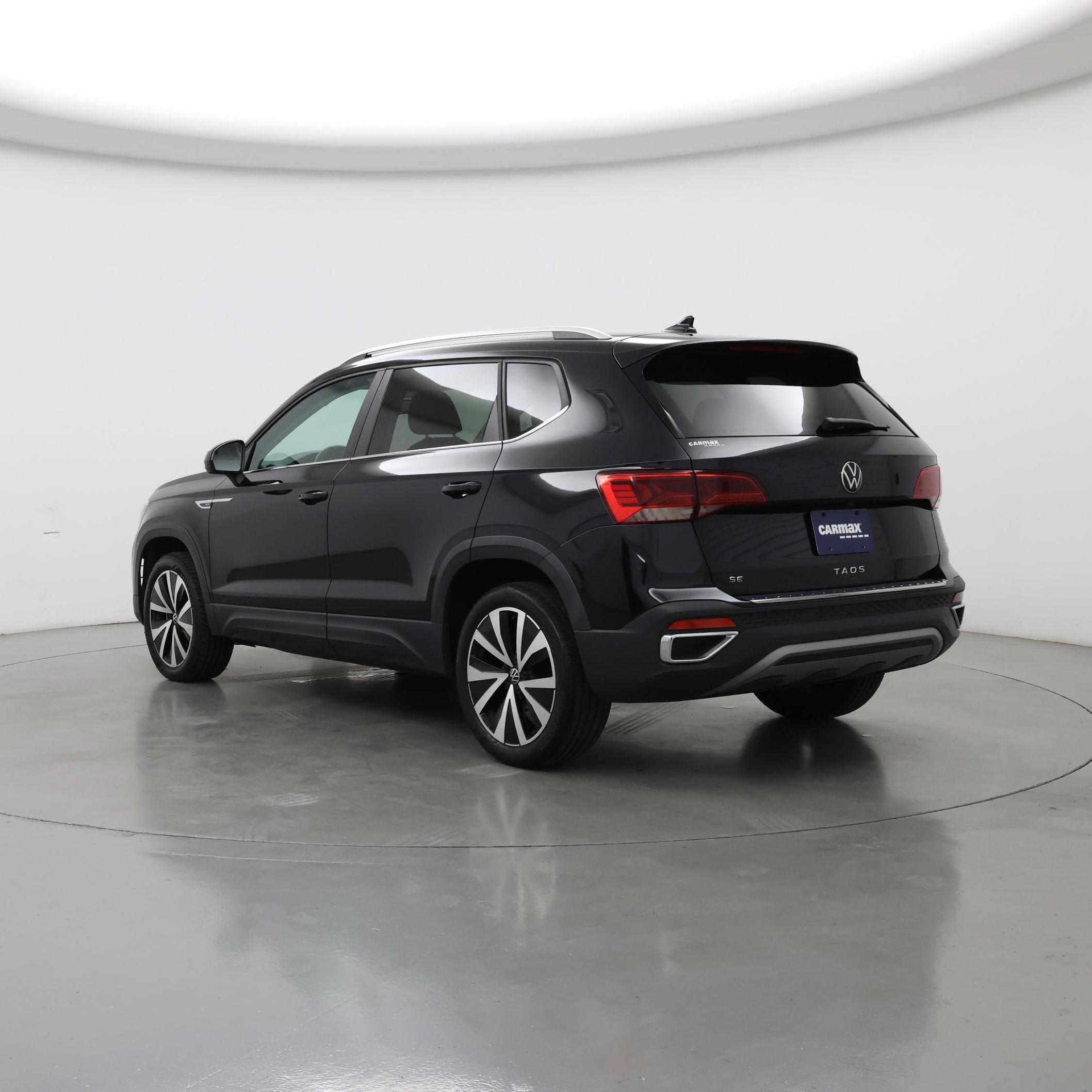 Thumbnail: 2022 Volkswagen Taos - 2