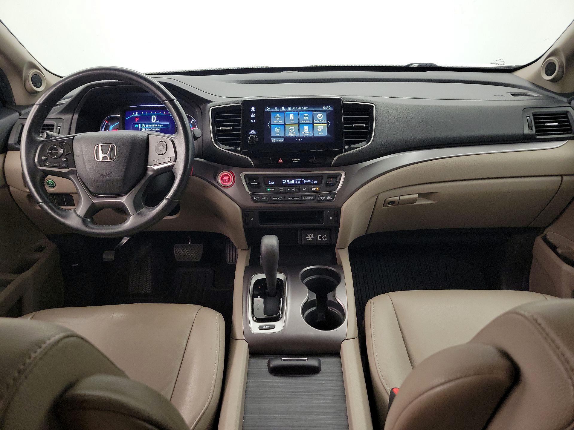 Thumbnail: 2019 Honda Pilot - 9