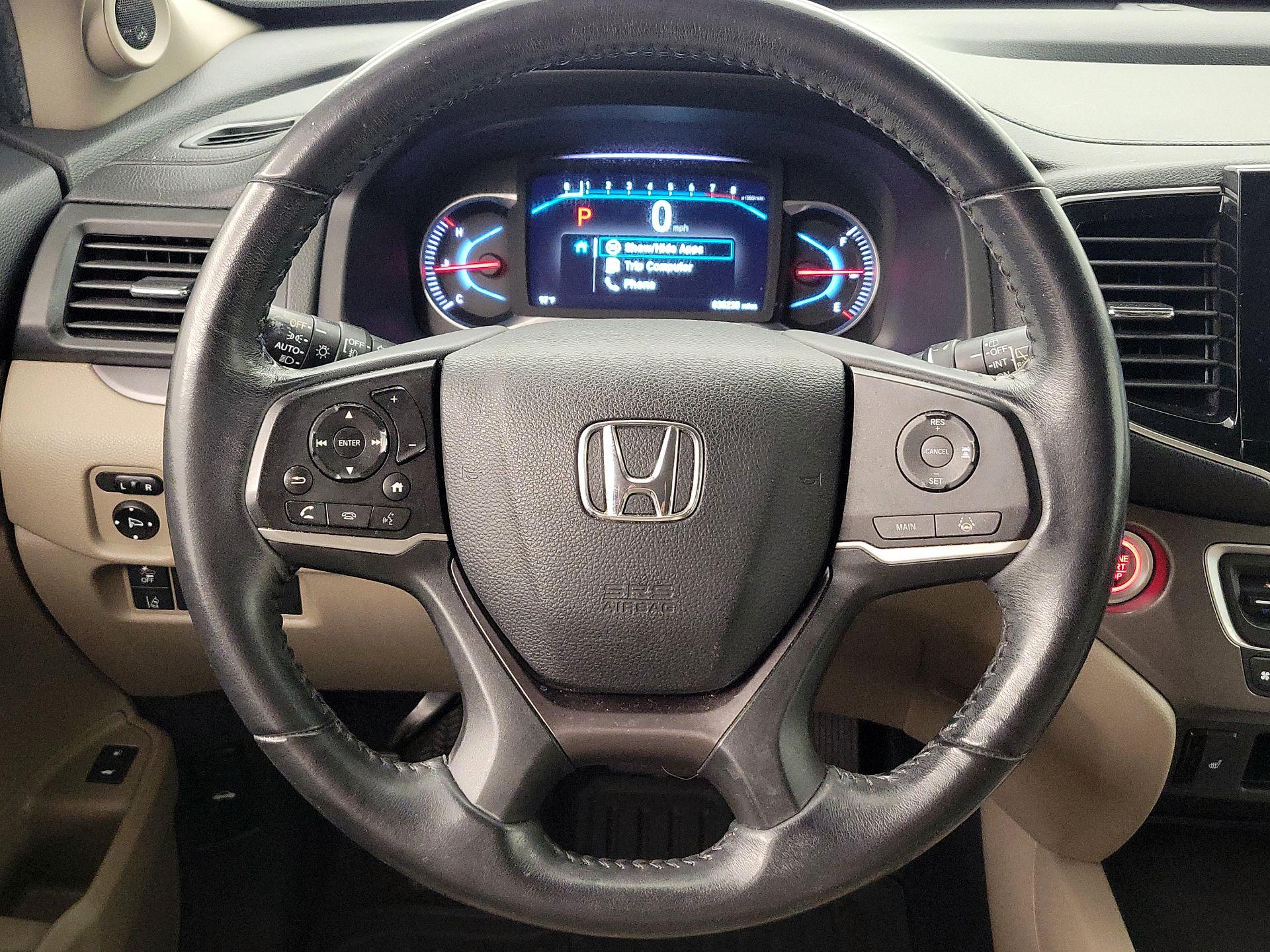 Thumbnail: 2019 Honda Pilot - 10