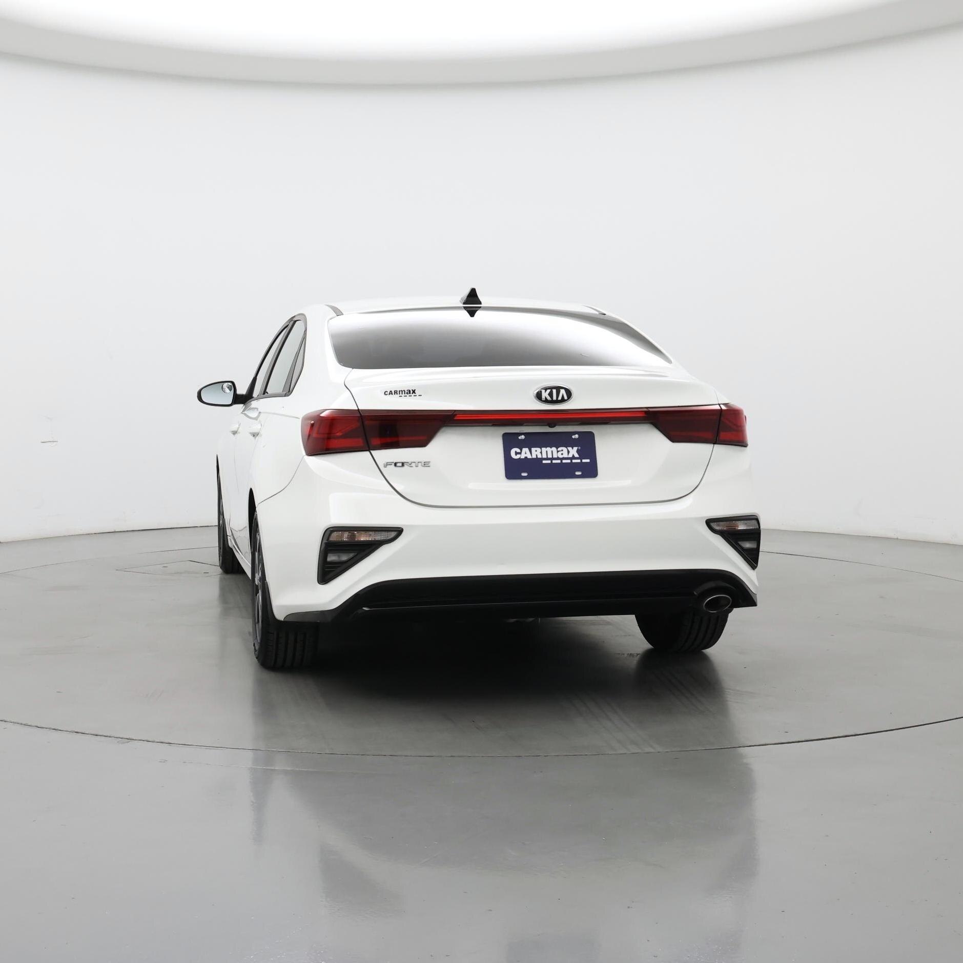 Thumbnail: 2019 Kia Forte - 6