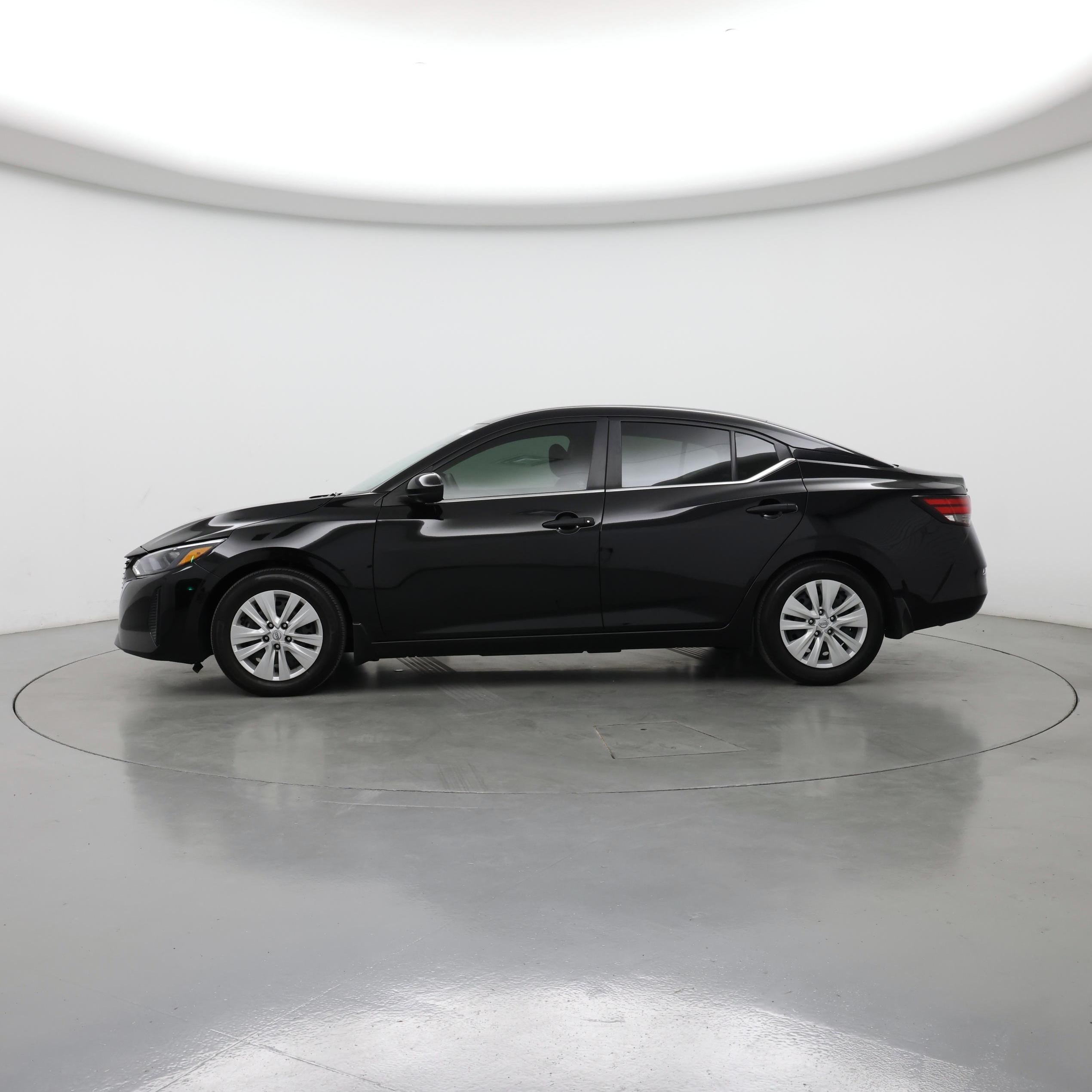 Thumbnail: 2024 Nissan Sentra - 3
