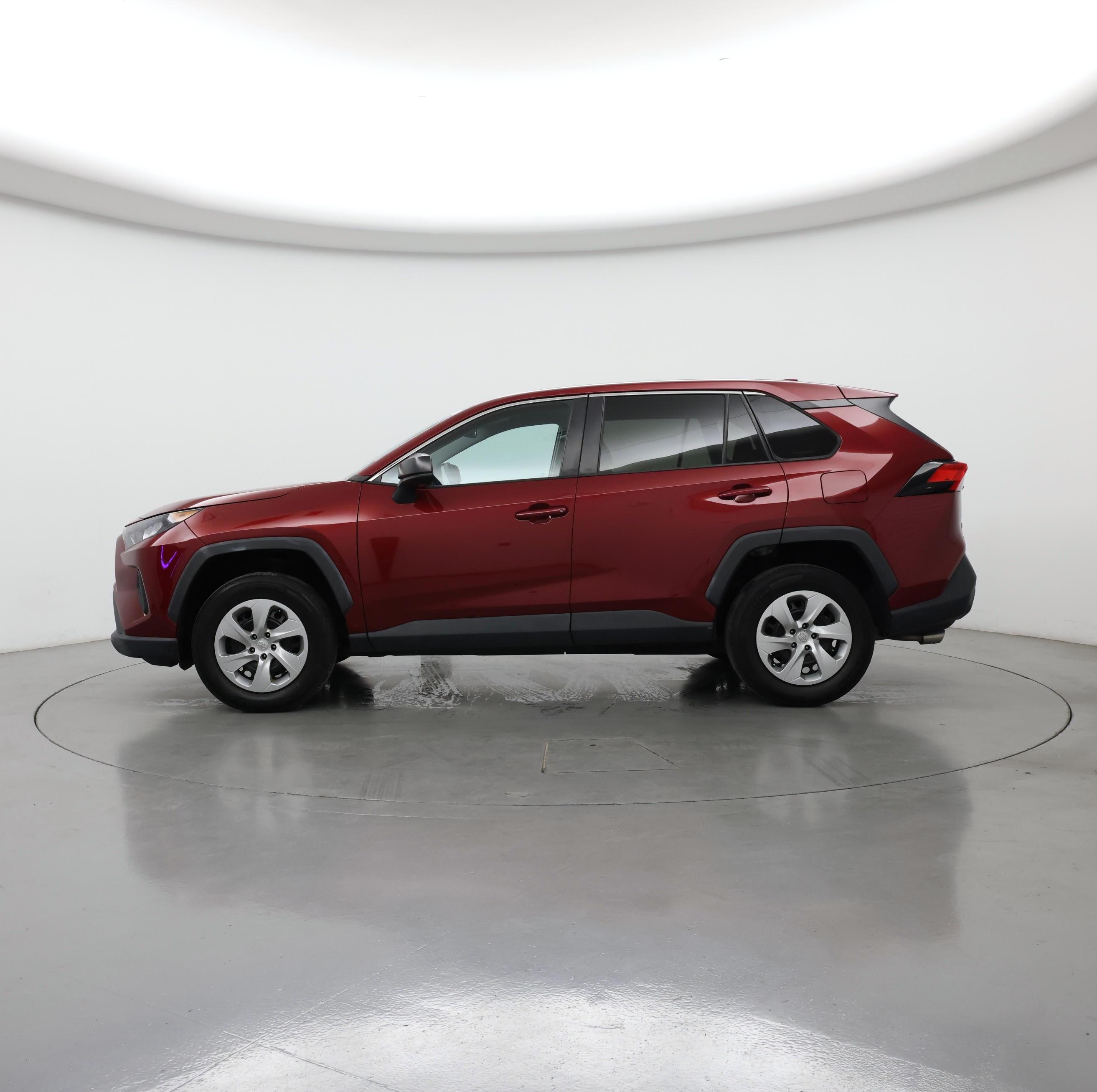 Thumbnail: 2022 Toyota RAV4 - 3