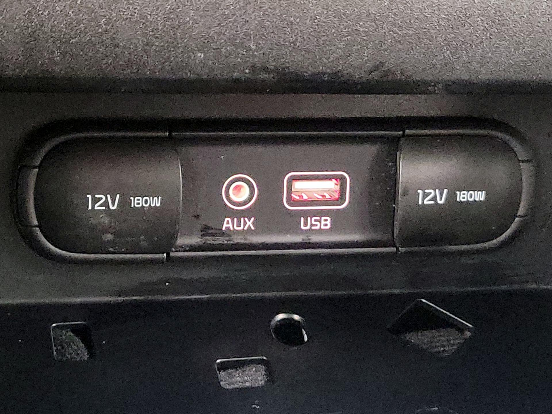 Thumbnail: 2021 Kia Forte - 18