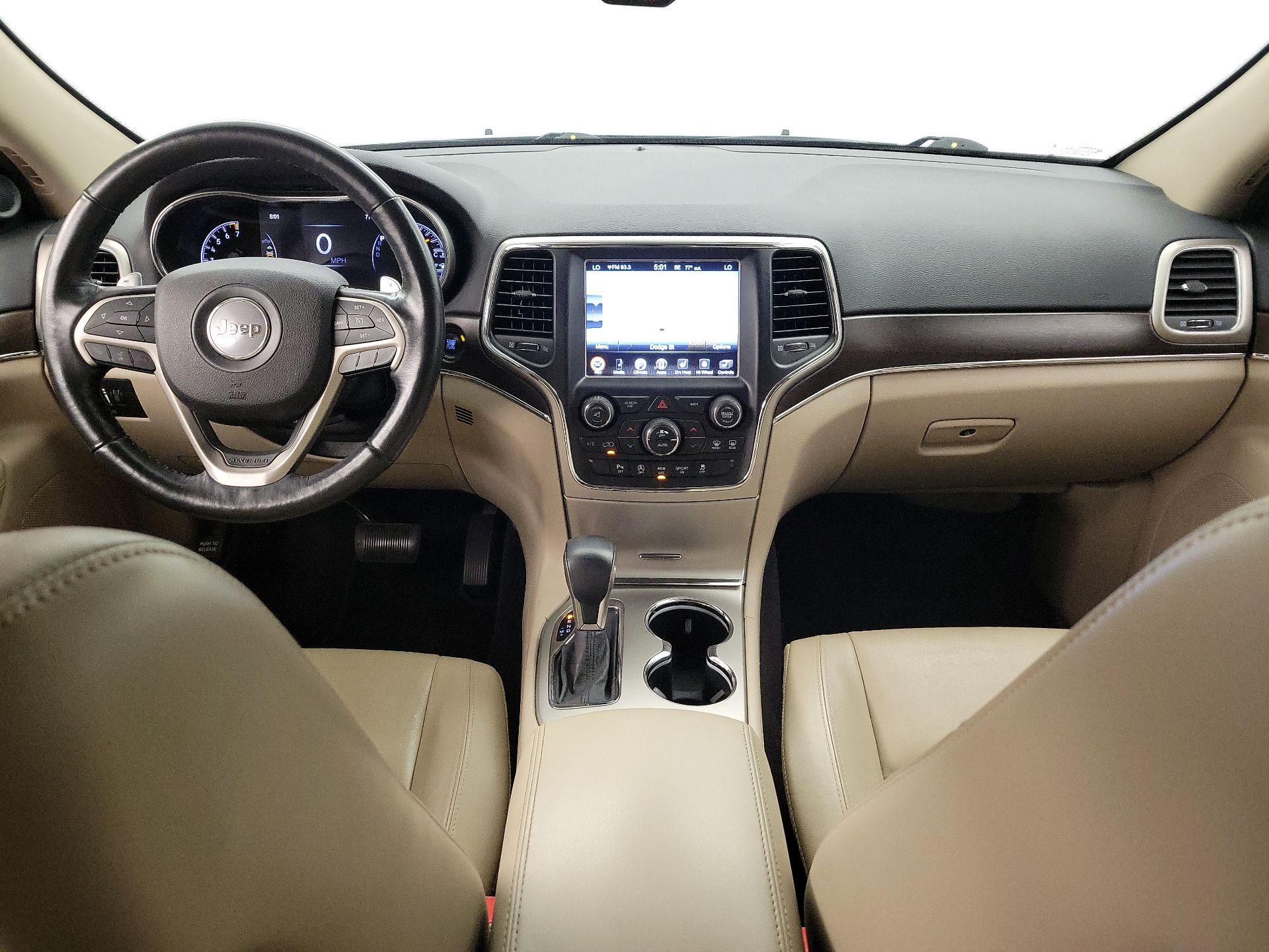 Thumbnail: 2016 Jeep Grand Cherokee - 9