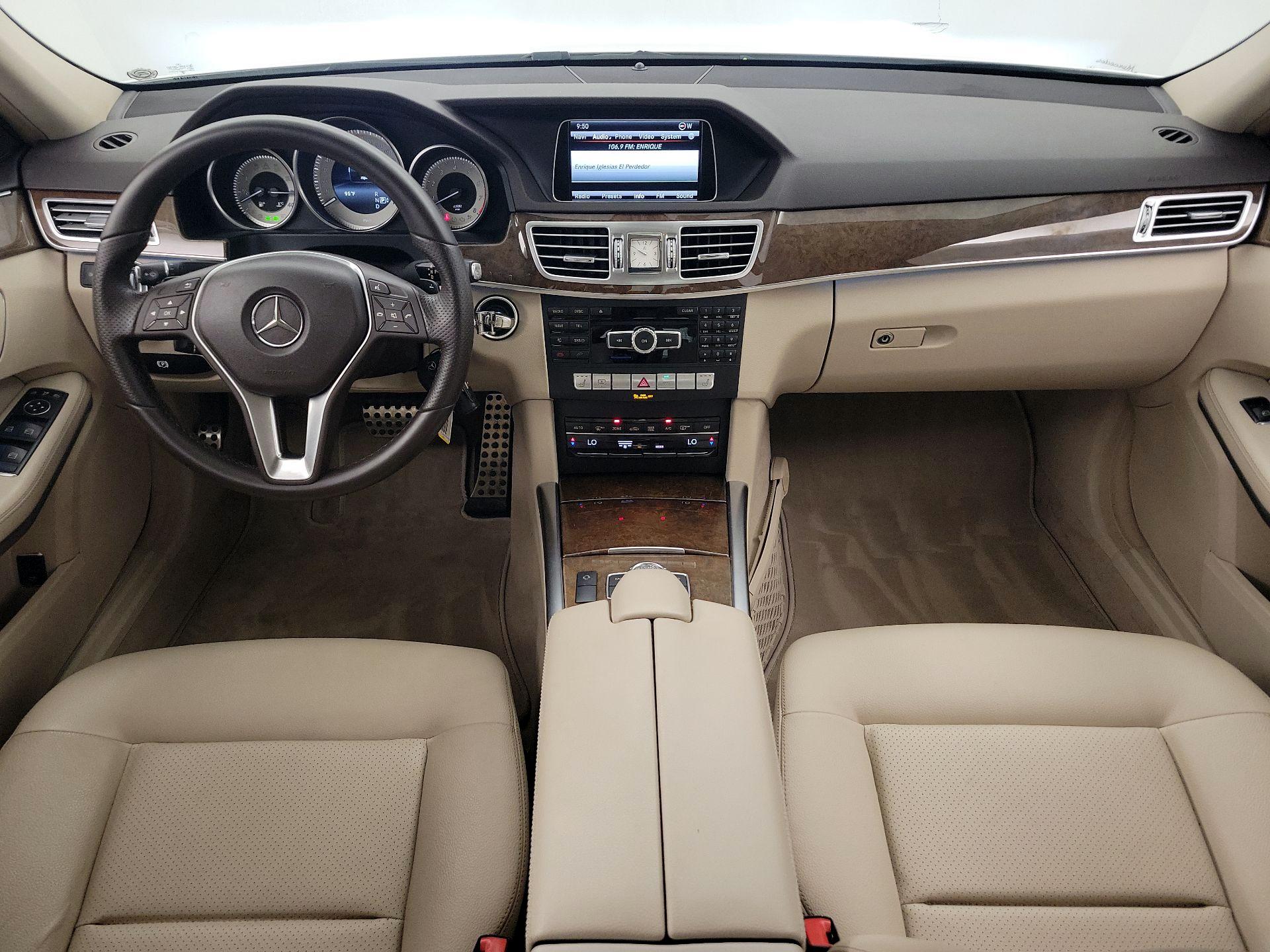 Thumbnail: 2015 Mercedes-Benz E-Class - 9