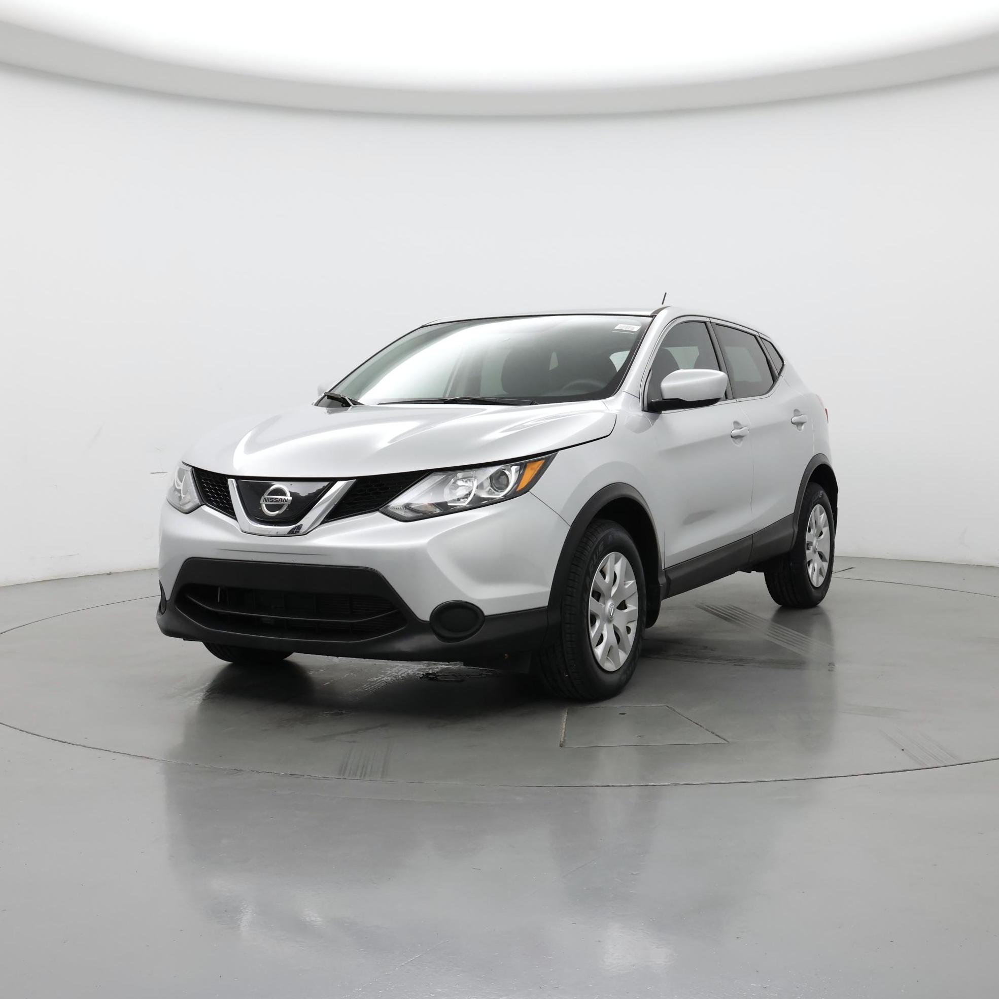 Thumbnail: 2019 Nissan Rogue Sport - 4