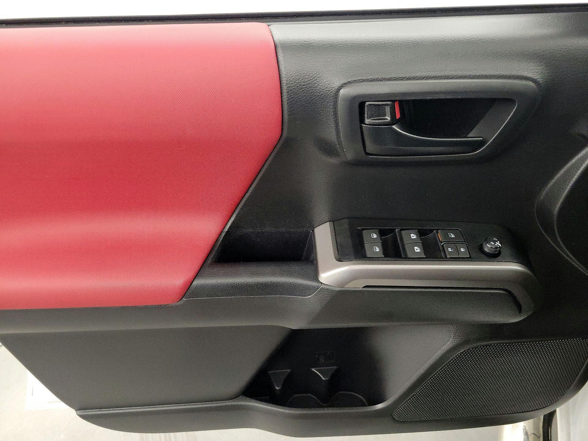 Thumbnail: 2023 Toyota Tacoma - 12