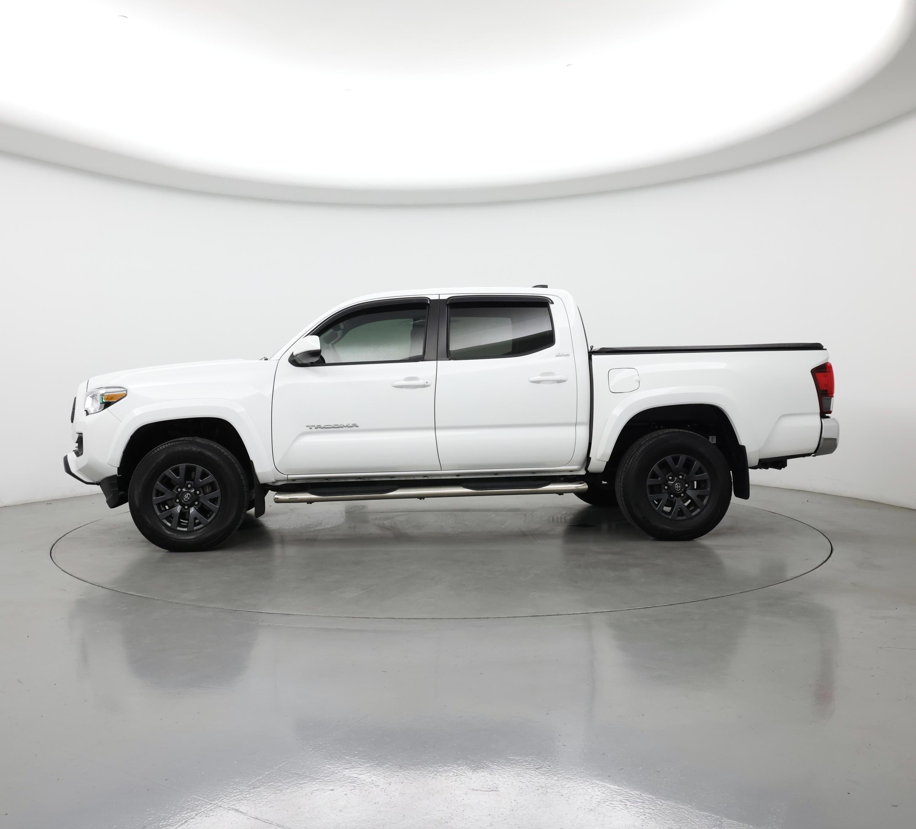 Thumbnail: 2023 Toyota Tacoma - 3