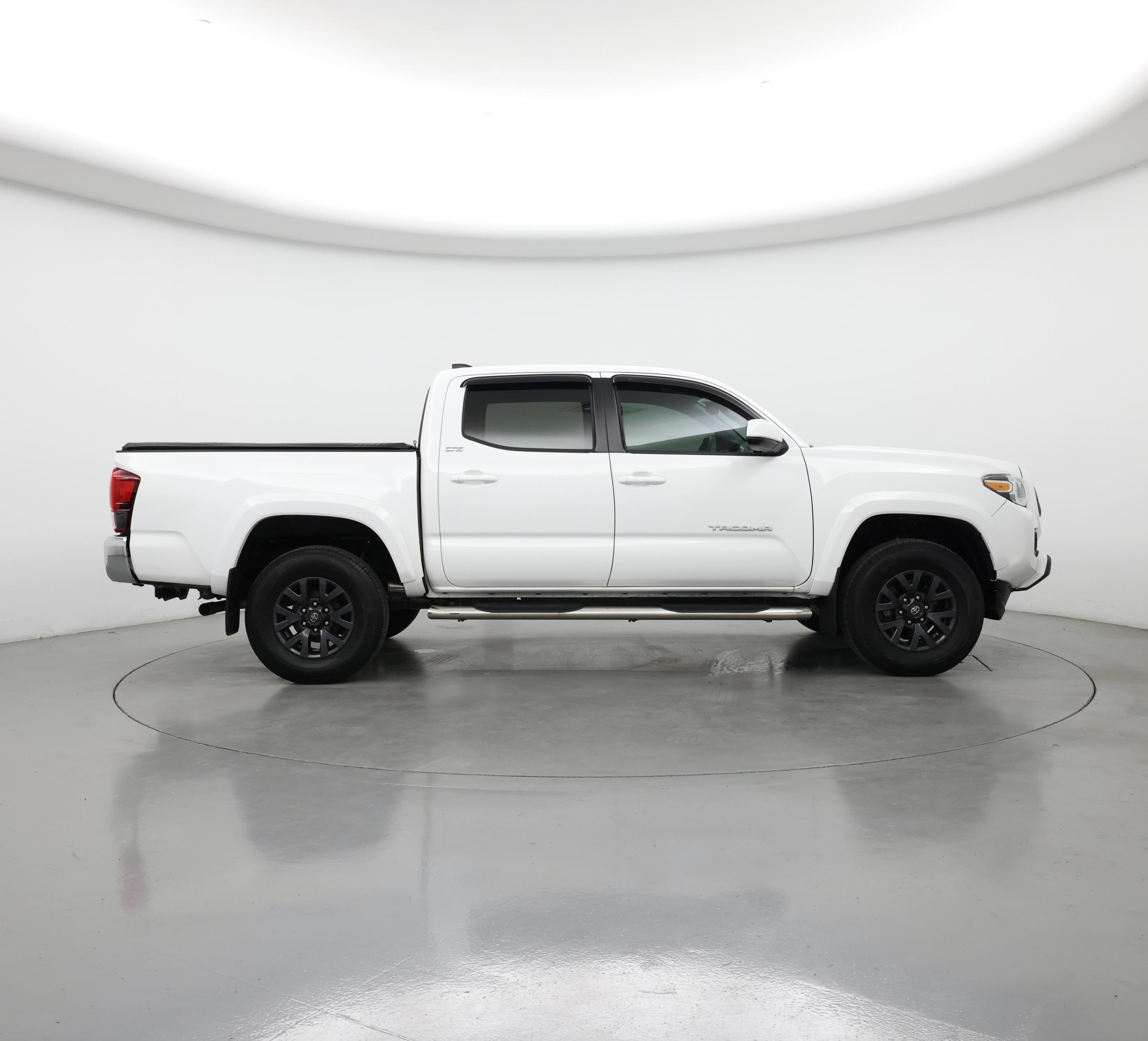 Thumbnail: 2023 Toyota Tacoma - 7